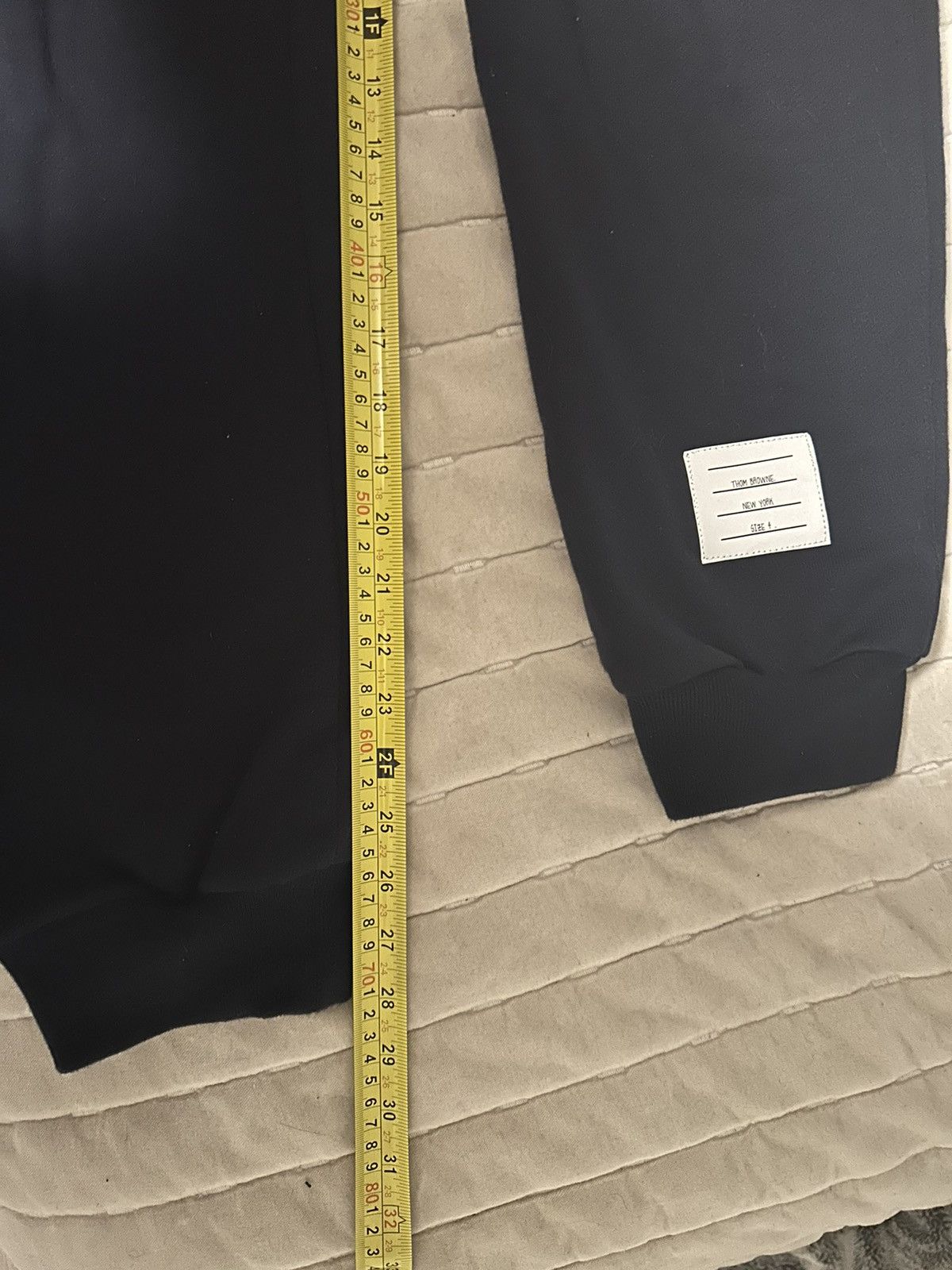 Thom Browne Thom browne jogger sweatpants size 4 Size US 38 / EU 54 - 12 Thumbnail