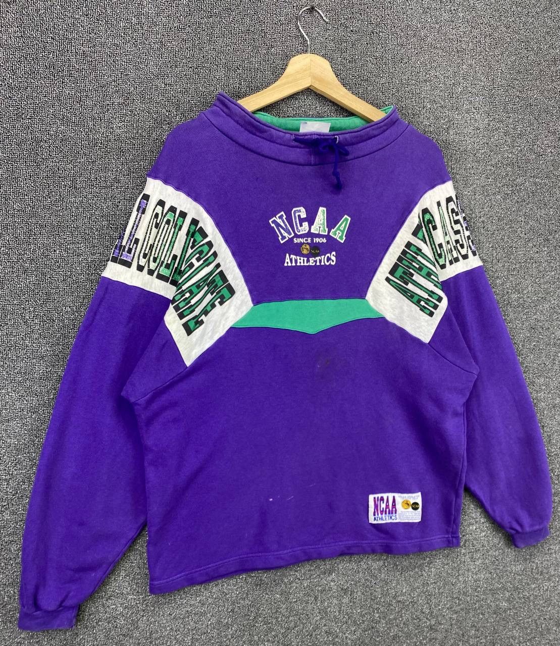 Descente Vintage Ncaa Athletics Collegiate By Descente Sweatshirts Size US M / EU 48-50 / 2 - 2 Thumbnail
