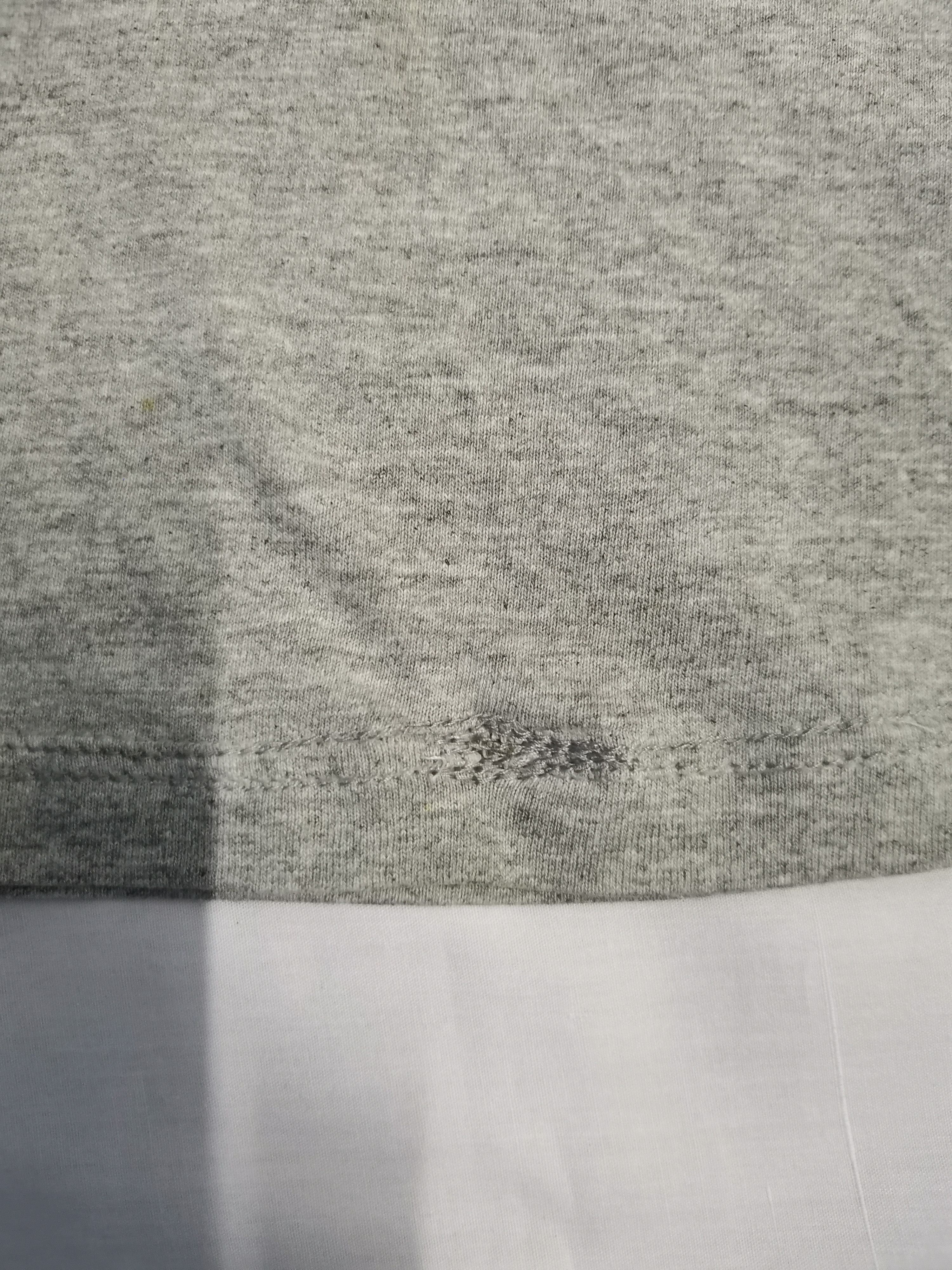 Hook-Ups Vintage Blind Skateboard Tee Around The World Tour 2000 Size US S / EU 44-46 / 1 - 5 Thumbnail