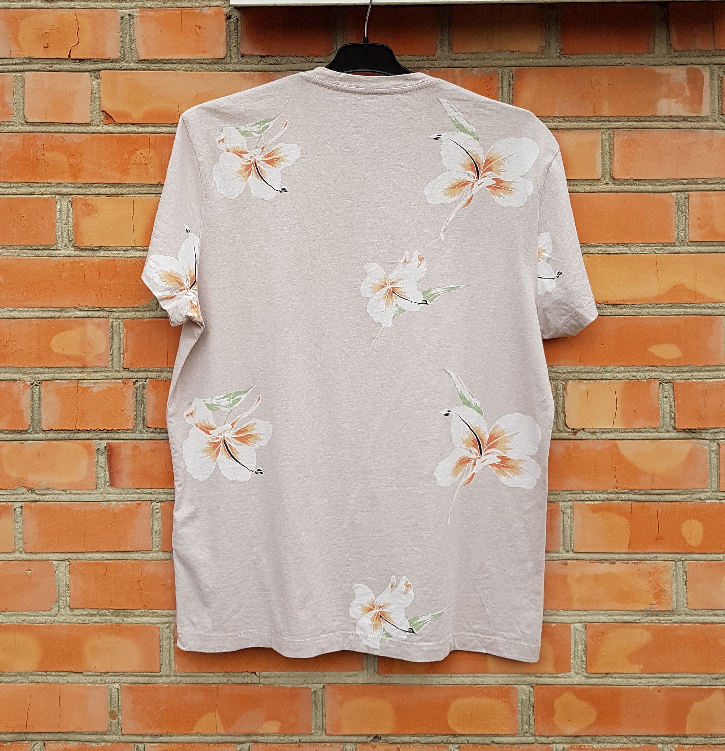 Allsaints ALLSAINTS Lily Crew Flower Print Tee T Shirt Size US XS / EU 42 / 0 - 2 Thumbnail