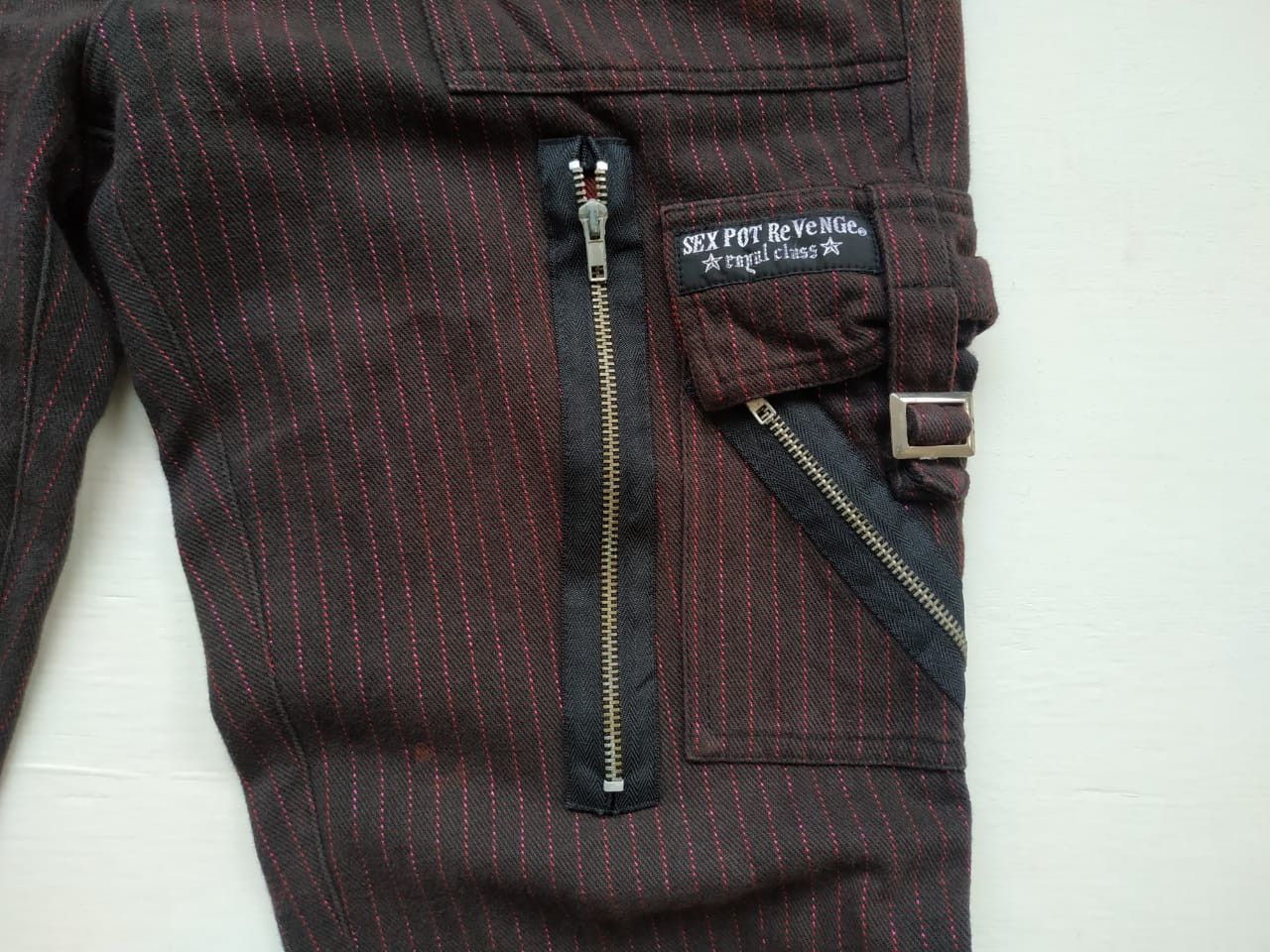 Japanese Brand Sexpot Revenge Red-shining Pinstripe Bondage Pants Size US 30 / EU 46 - 7 Thumbnail