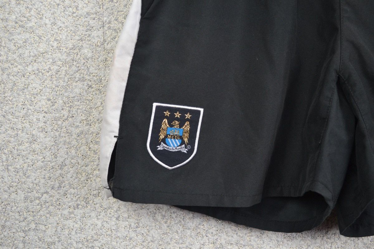 Reebok × Vintage Vintage Manchester City 2003 2004 2005 shorts soccer Reebok Size US 26 / EU 42 - 3 Thumbnail