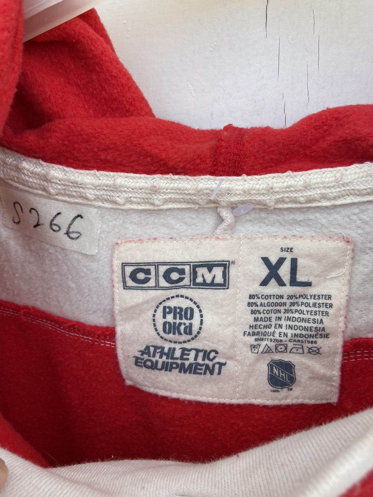 Japanese Brand DETROIT RED WING RARE DESIGN HOODIE X CCM Size US XL / EU 56 / 4 - 3 Thumbnail