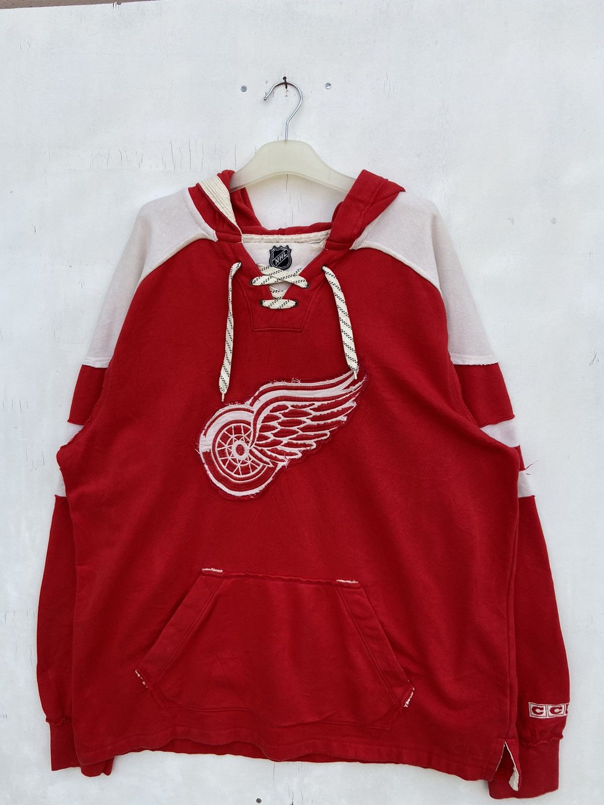 image of Detroit Red Wing Design Hoodie X Ccm, Men's (Size XL)