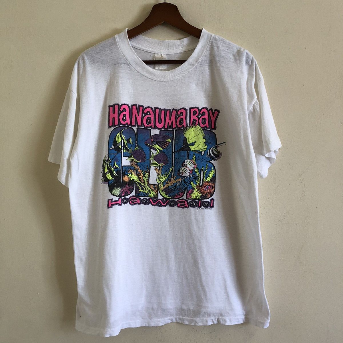 90’ Single Stitch Big Print Hanauma Bay Club Hawaii Tee