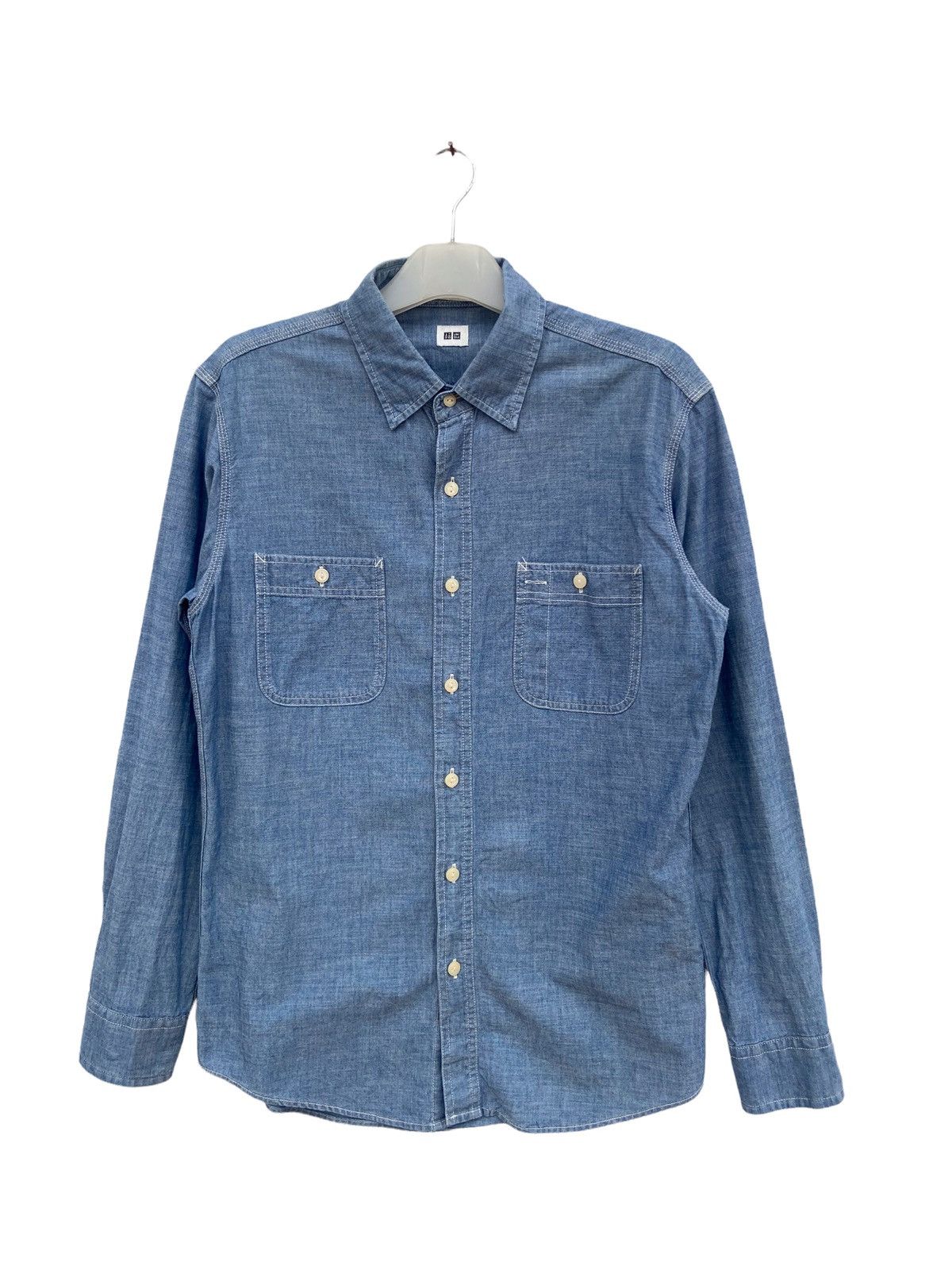 image of Uniqlo Chambray Denim Shirt in Blue, Men's (Size Large)