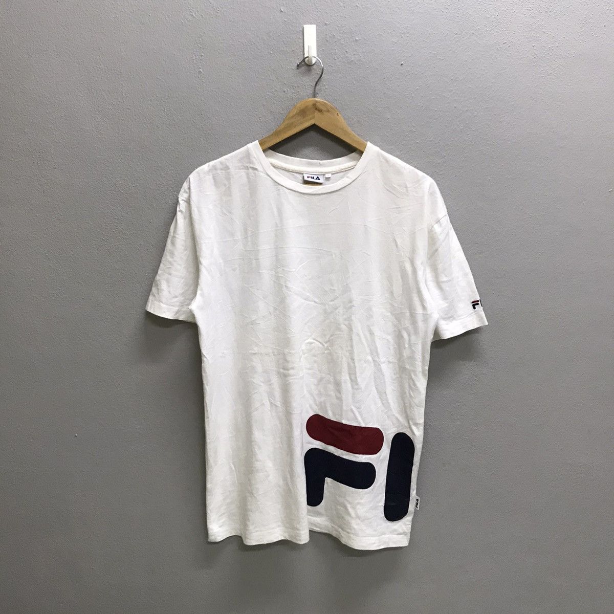 Fila VINTAGE FILA SIDE LOGO TSHIRT Size US M / EU 48-50 / 2 - 3 Thumbnail
