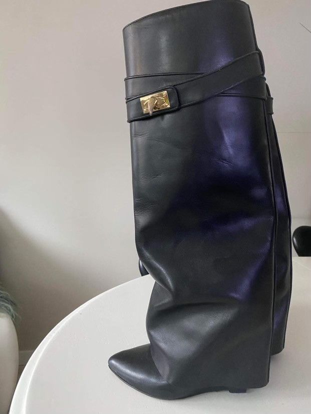 Givenchy Givenchy Shark Leather Boots 2500$ Size US 8 / IT 38 - 1 Thumbnail