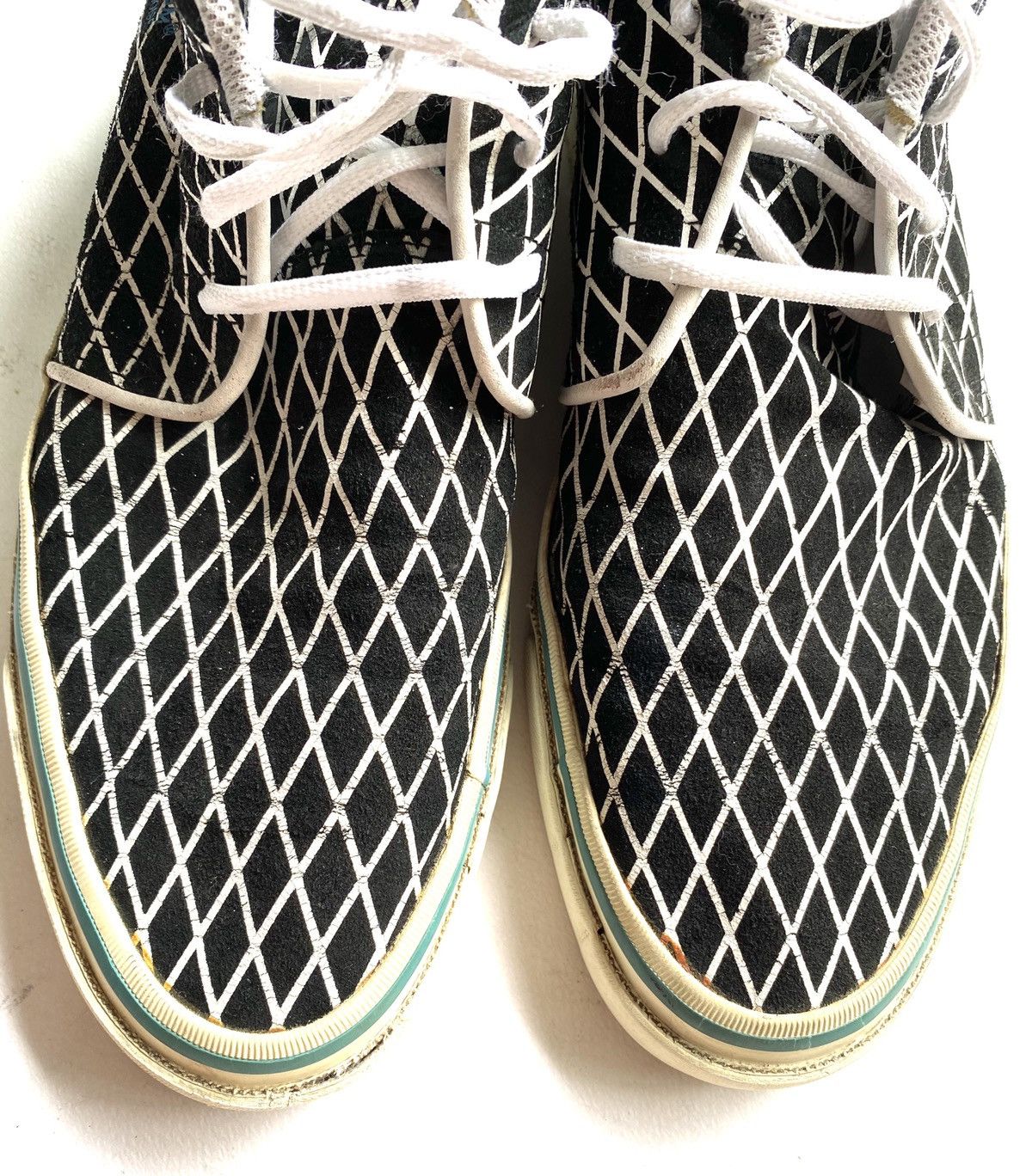Undercover FW16 Black Suede Fence-Print Chukka Boots Sneakers Size US 11 / EU 44 - 5 Thumbnail