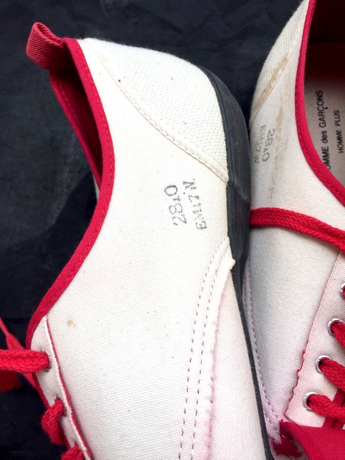 Comme des Garcons Homme Plus AW02 Vintage CDGH Inside Out Pointed Toe Sneakers Size US 10 / EU 43 - 6 Thumbnail