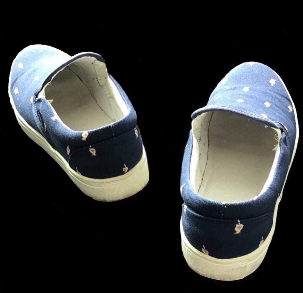 Undercover Undercover middle fingers navy slip on Size US 9 / EU 42 - 4 Thumbnail