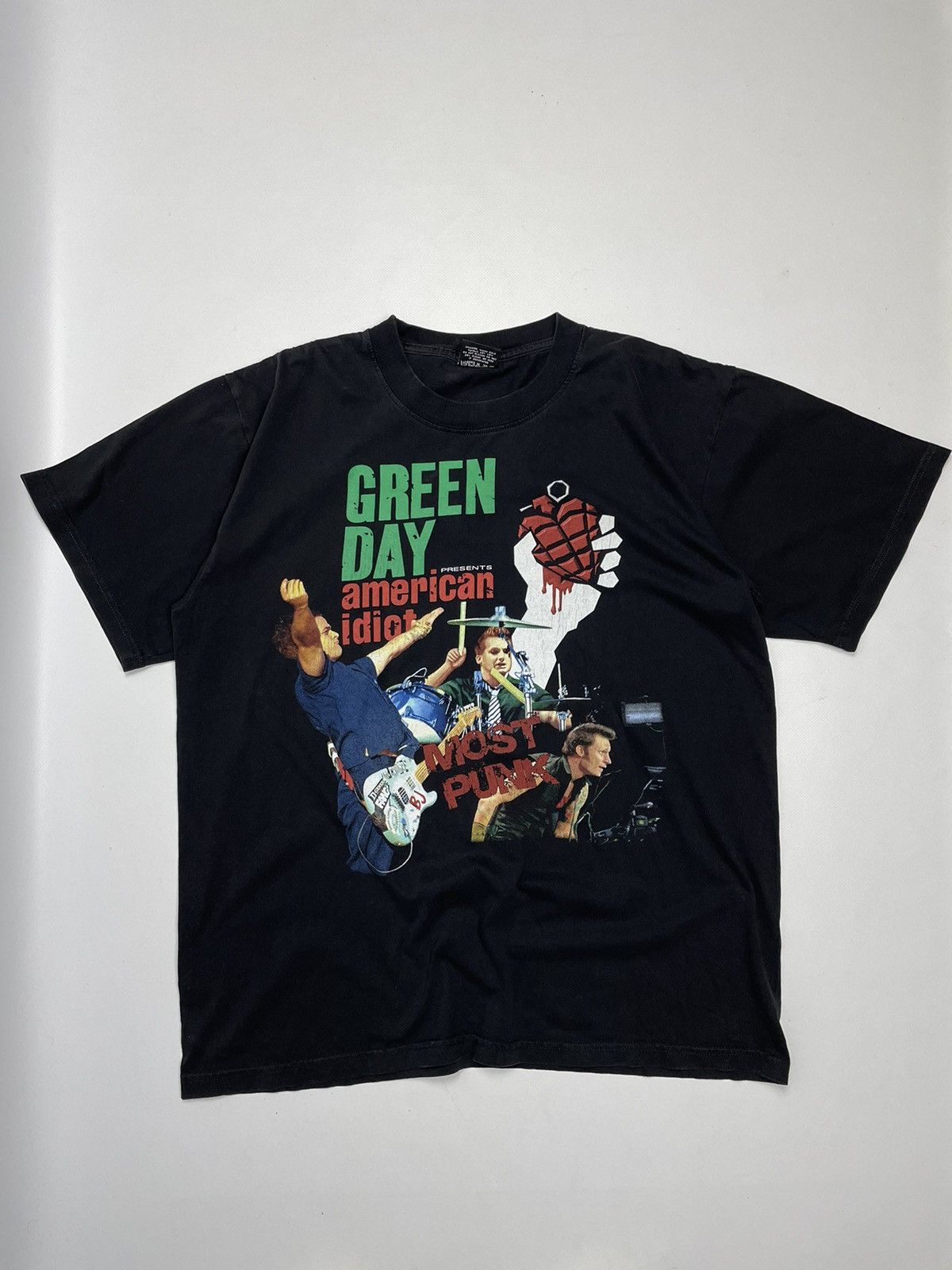 Band Tees × Vintage Vintage Y2K Green Day ‘American Idiot’ Band T-Shirt Size US L / EU 52-54 / 3 - 1 Thumbnail