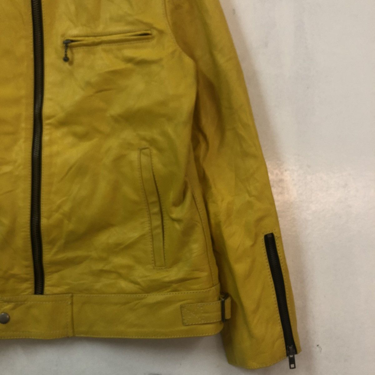 Japanese Brand VINTAGE DOUBLE BREAST LEATHER JACKET RACE ISSEY MIYAKE STYLE Size US L / EU 52-54 / 3 - 4 Thumbnail