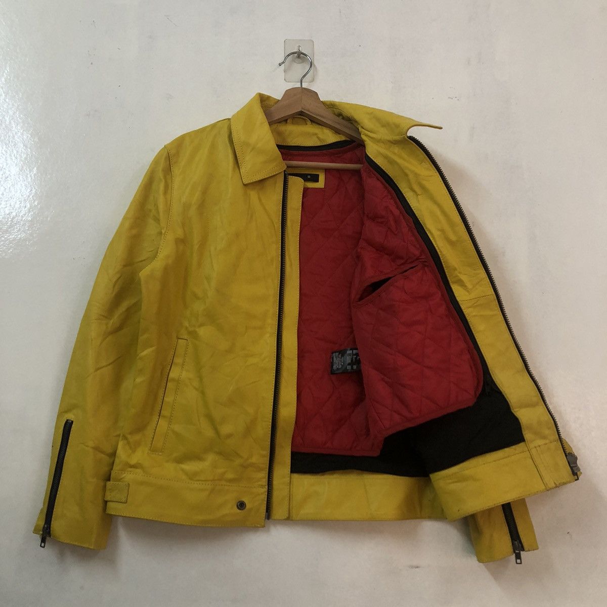 Japanese Brand VINTAGE DOUBLE BREAST LEATHER JACKET RACE ISSEY MIYAKE STYLE Size US L / EU 52-54 / 3 - 7 Thumbnail