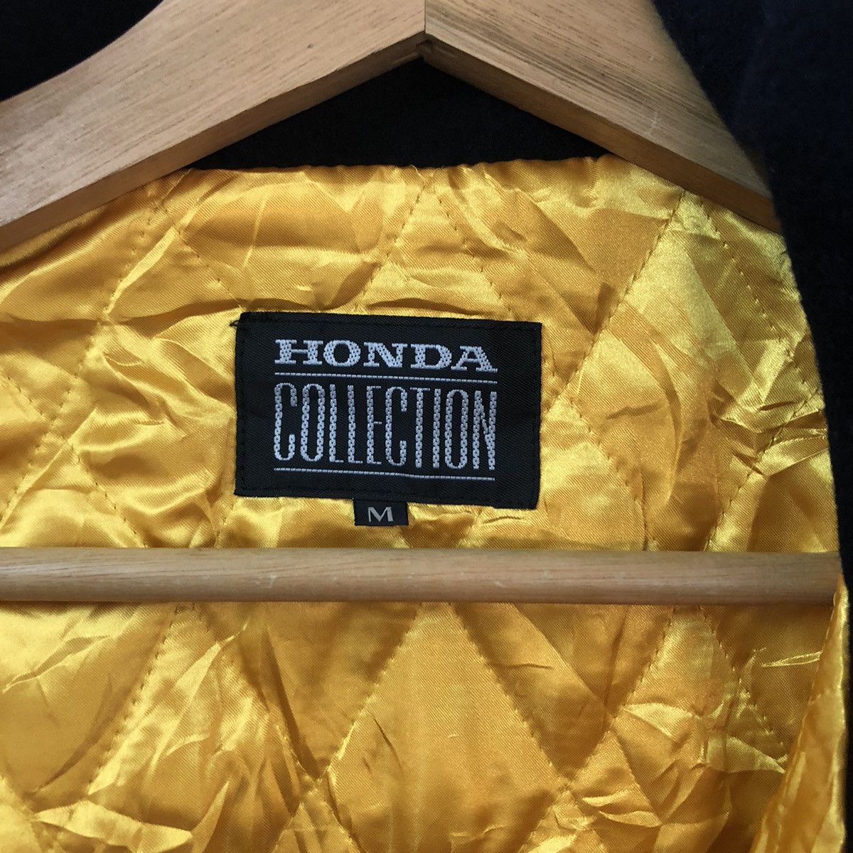 Japanese Brand VINTAGE WOOL VARSITY JACKET HONDA COLLECTION BIG LOGO RACING Size US M / EU 48-50 / 2 - 8 Thumbnail