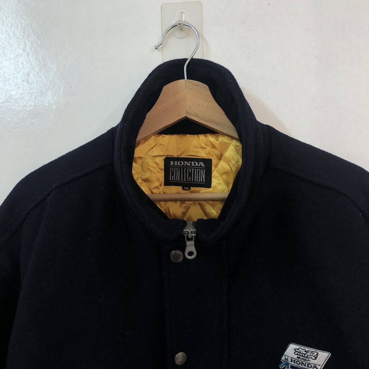 Japanese Brand VINTAGE WOOL VARSITY JACKET HONDA COLLECTION BIG LOGO RACING Size US M / EU 48-50 / 2 - 6 Thumbnail