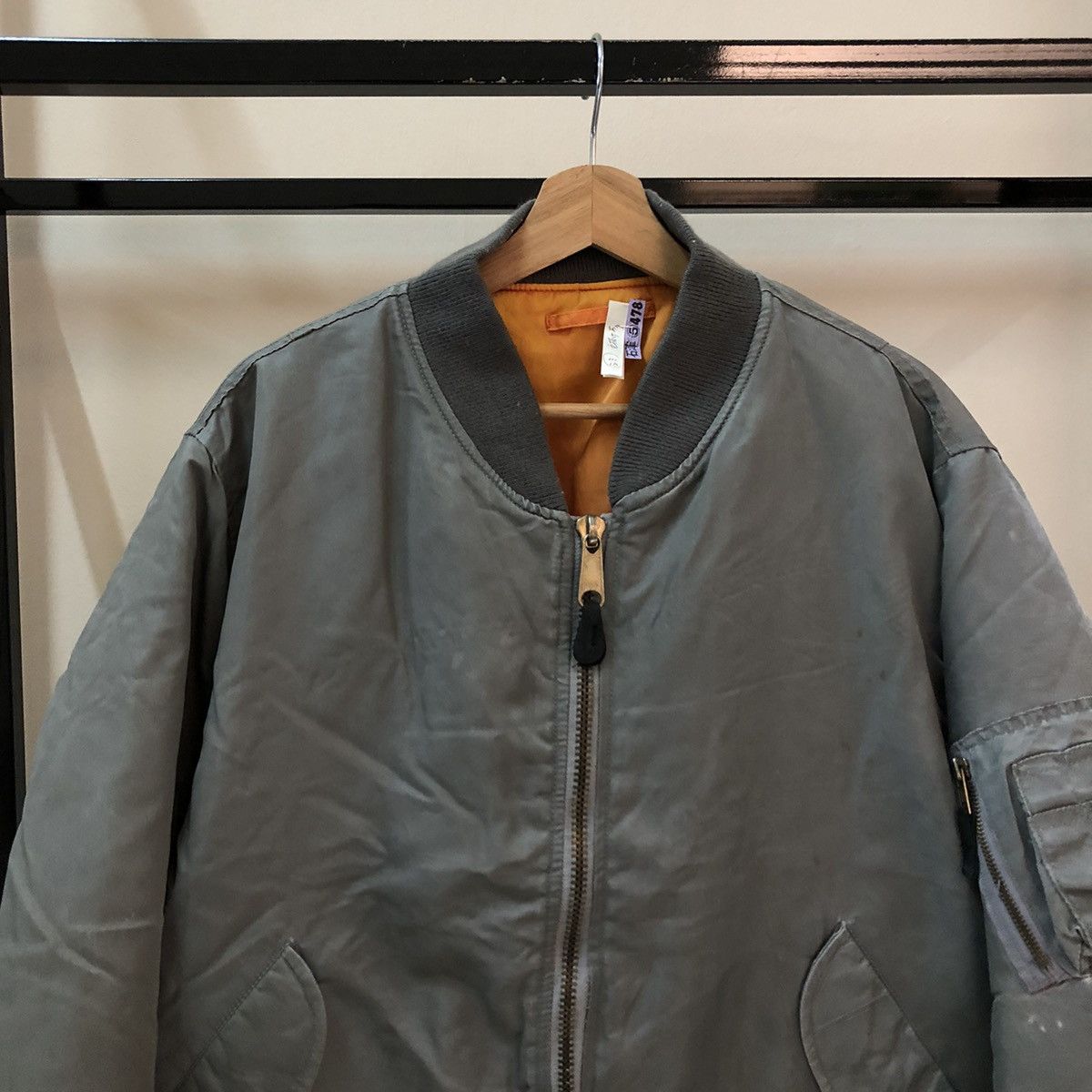 Vintage VINTAGE REVERSIBLE BOMBER JACKET MILITARY MA-1 DESIGN Size US M / EU 48-50 / 2 - 2 Thumbnail
