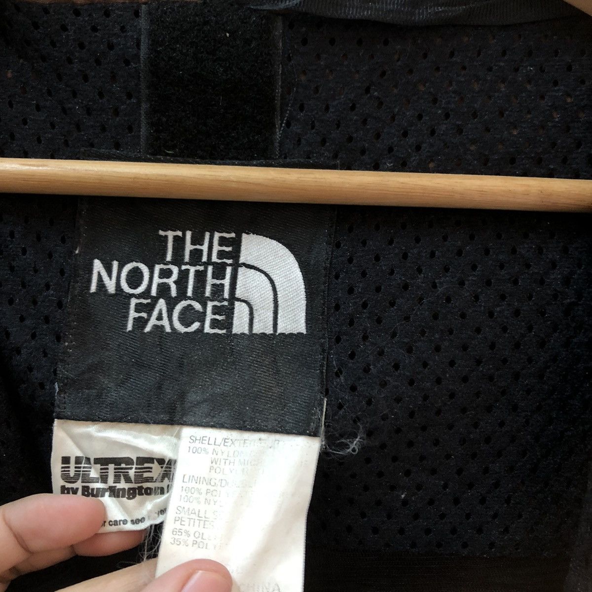 The North Face VINTAGE THE NORTH FACE MULTI COLOUR CARGO DESIGN SKI WEAR Size US L / EU 52-54 / 3 - 11 Thumbnail