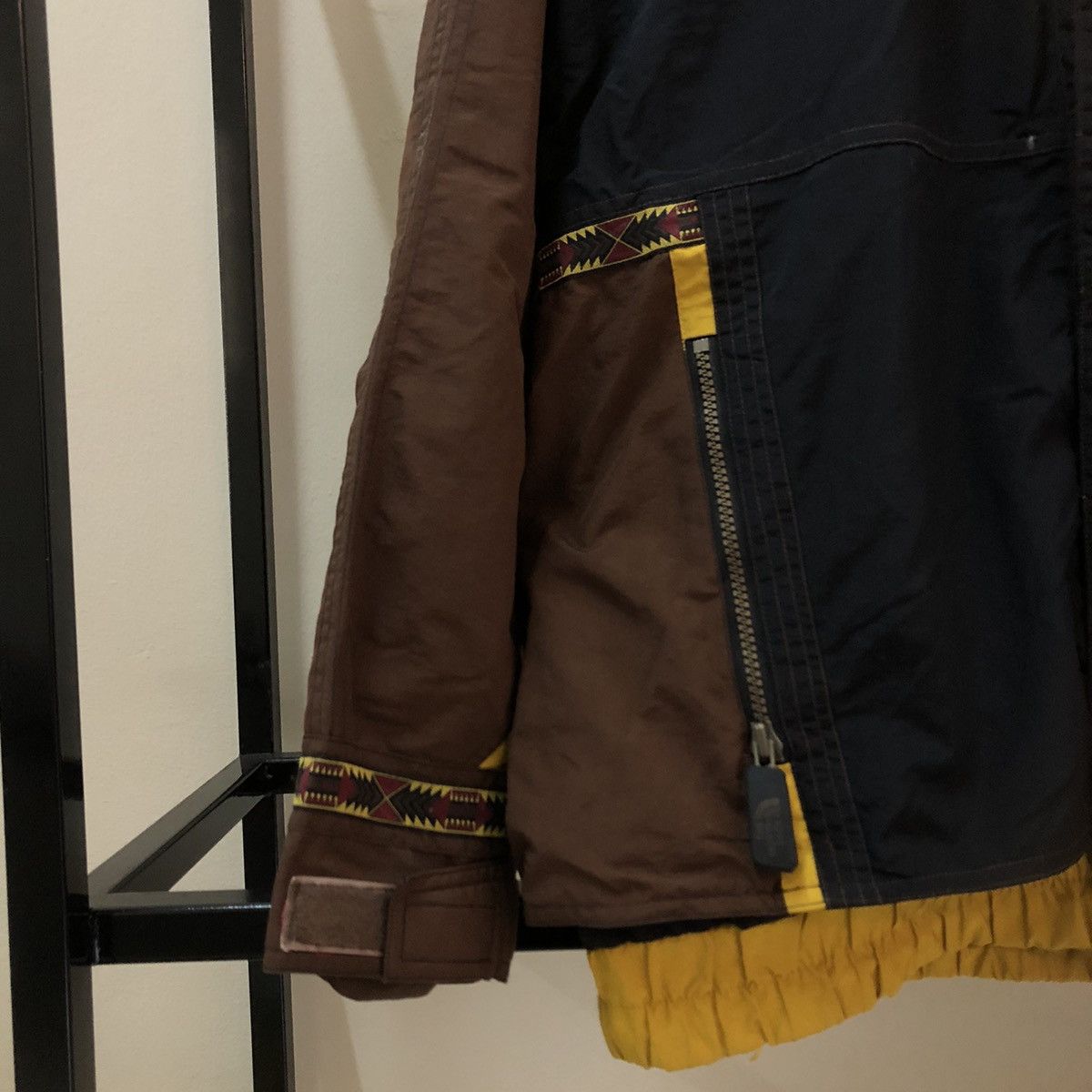 The North Face VINTAGE THE NORTH FACE MULTI COLOUR CARGO DESIGN SKI WEAR Size US L / EU 52-54 / 3 - 3 Thumbnail