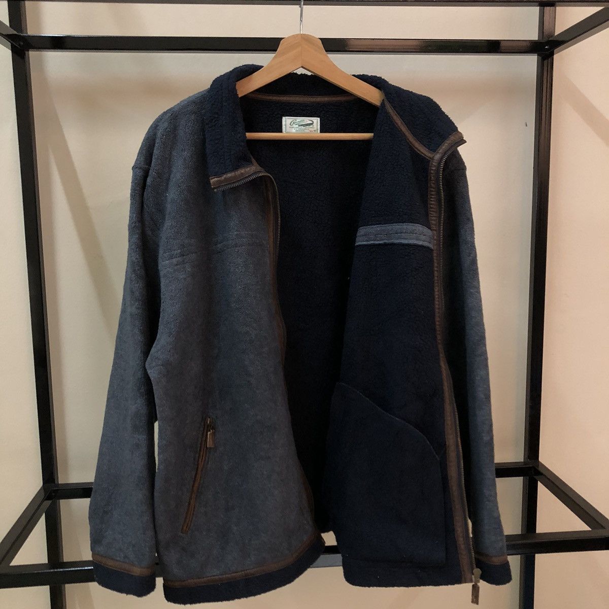 Japanese Brand VINTAGE B3 FLEECE JACKET CROCODILE JAPAN MADE Size US L / EU 52-54 / 3 - 9 Thumbnail