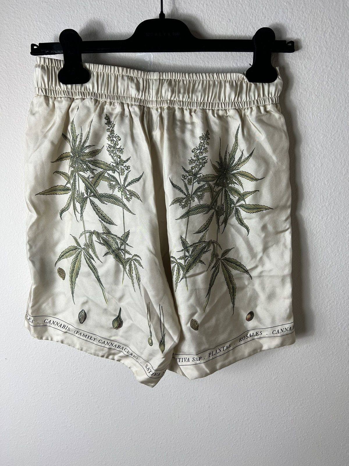 Amiri Amiri Silk Botanical Shorts Size US 30 / EU 46 - 2 Thumbnail