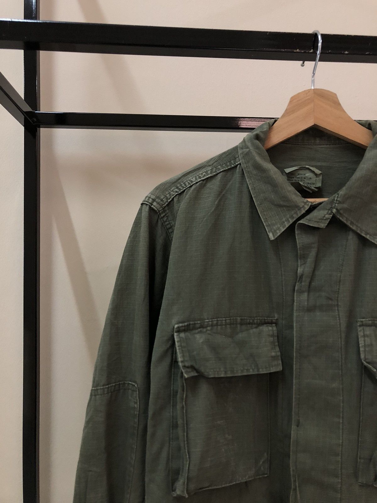 Vintage VINTAGE CARGO SURVIVAL MULTI POCKET JACKET ARMY US ISSUE USA Size US S / EU 44-46 / 1 - 6 Thumbnail