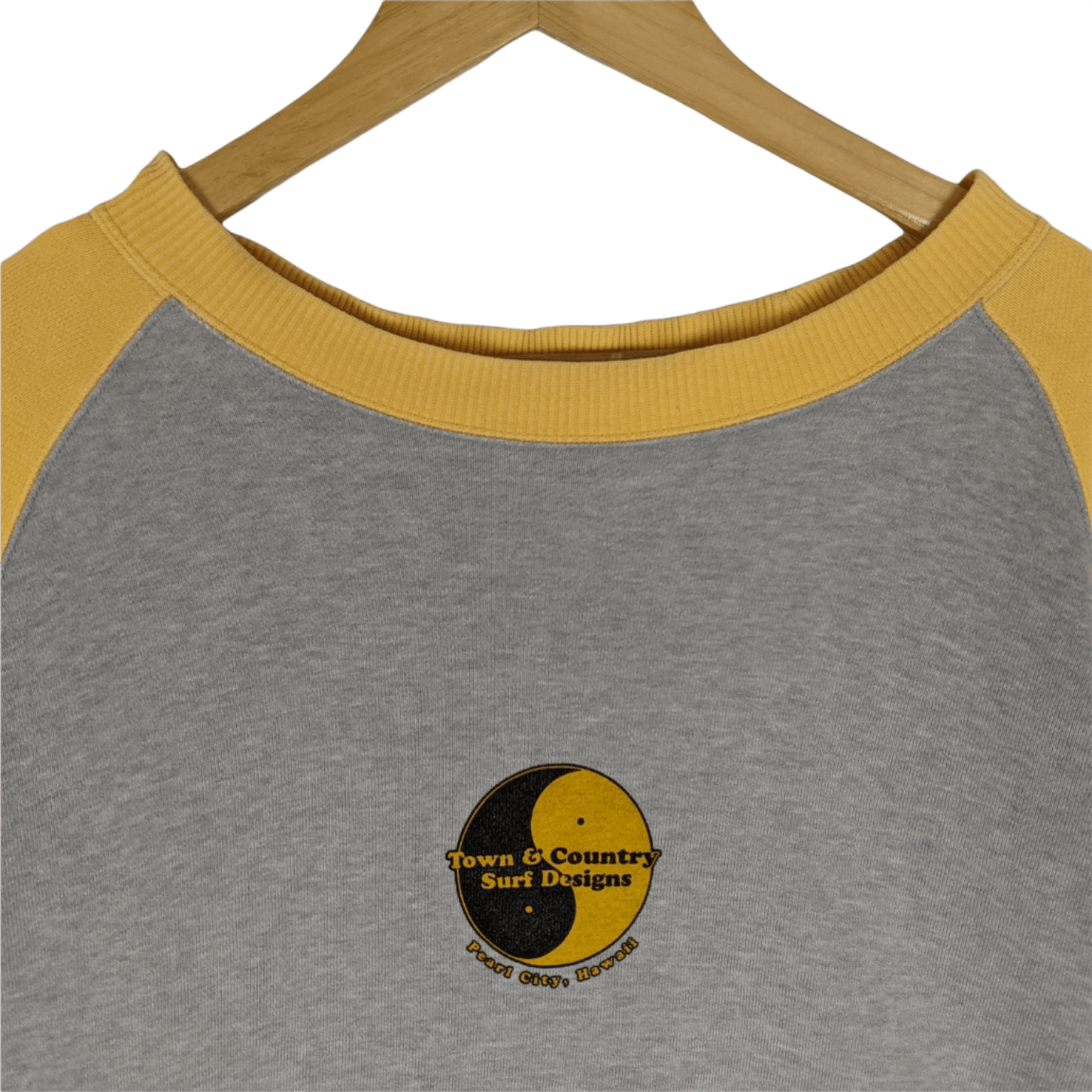Japanese Brand TOWN & COUNTRY T&C Surf Designs Big Logo Jumper Sweatshirt Size US XL / EU 56 / 4 - 7 Thumbnail