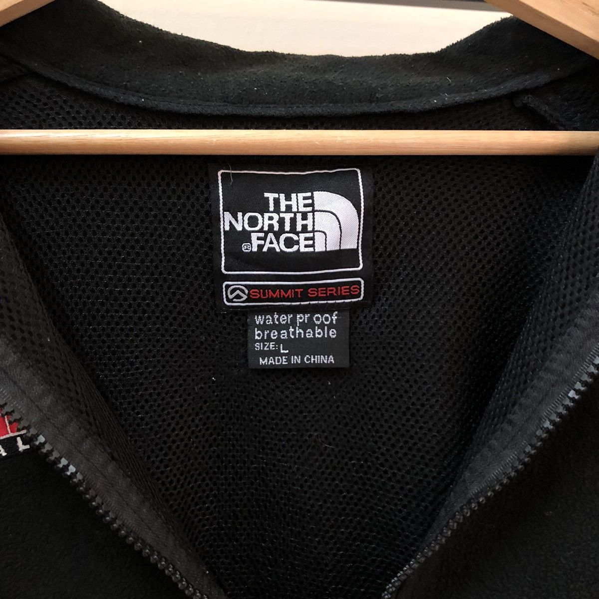 Japanese Brand VINTAGE THE NORTH FACE ZIPPER JACKET SUMMIT SERIES Size US L / EU 52-54 / 3 - 8 Thumbnail