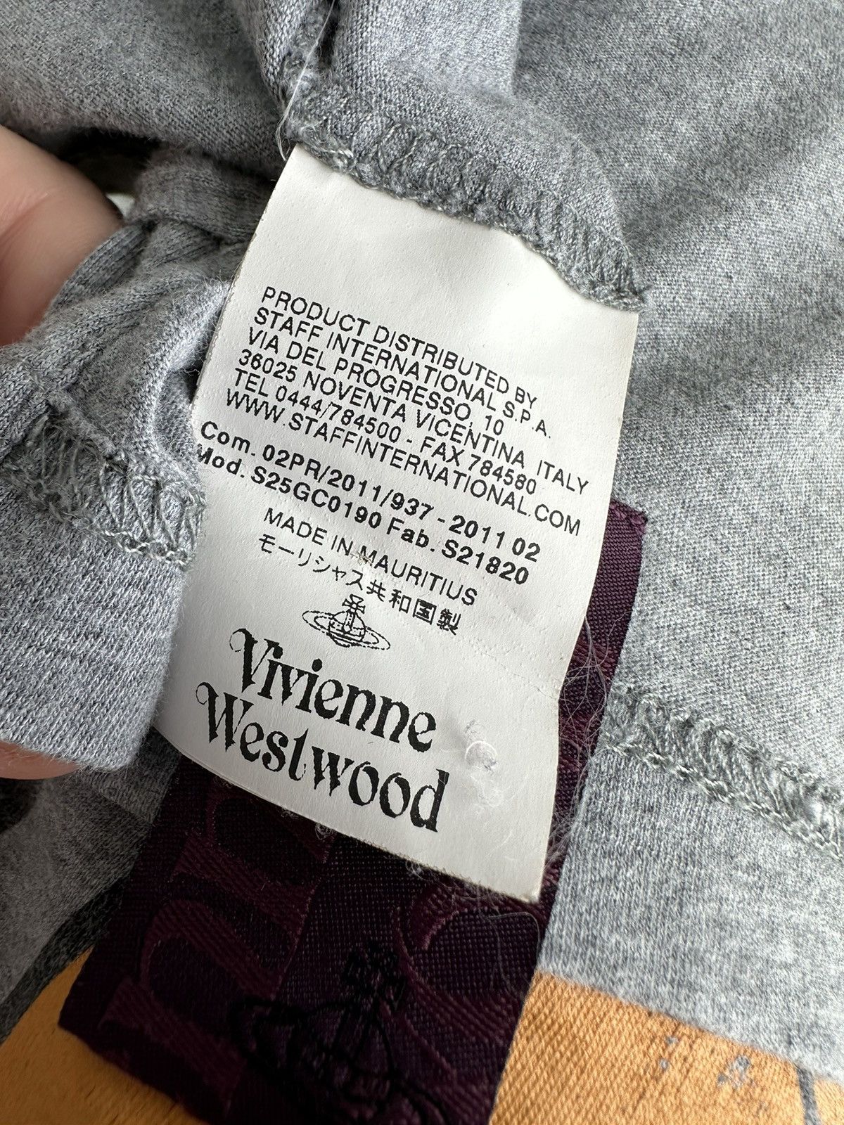 Vivienne Westwood VIVIENNE WESTWOOD T-SHIRT Size L COOL UNIQUE. Size US L / EU 52-54 / 3 - 5 Thumbnail