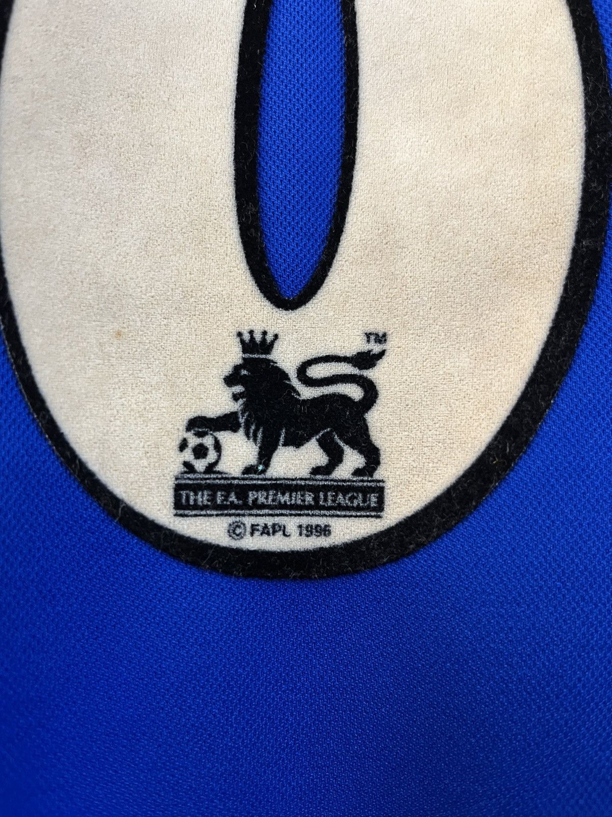 Chelsea Soccer Vintage Umbro 1996 Chelsea Lampard Football Jersey Size US S / EU 44-46 / 1 - 9 Thumbnail