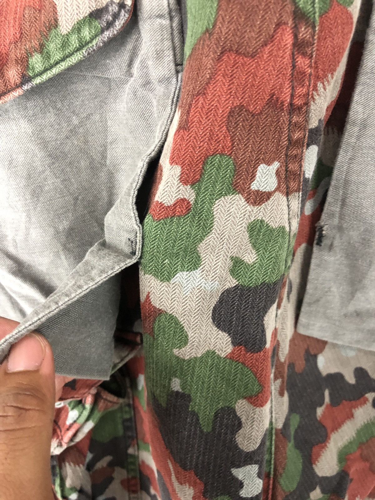 Maison MIHARA YASUHIRO Miharayasuhiro Deconstructed Cargo Camouflaged Drawstring Size US 32 / EU 48 - 15 Thumbnail