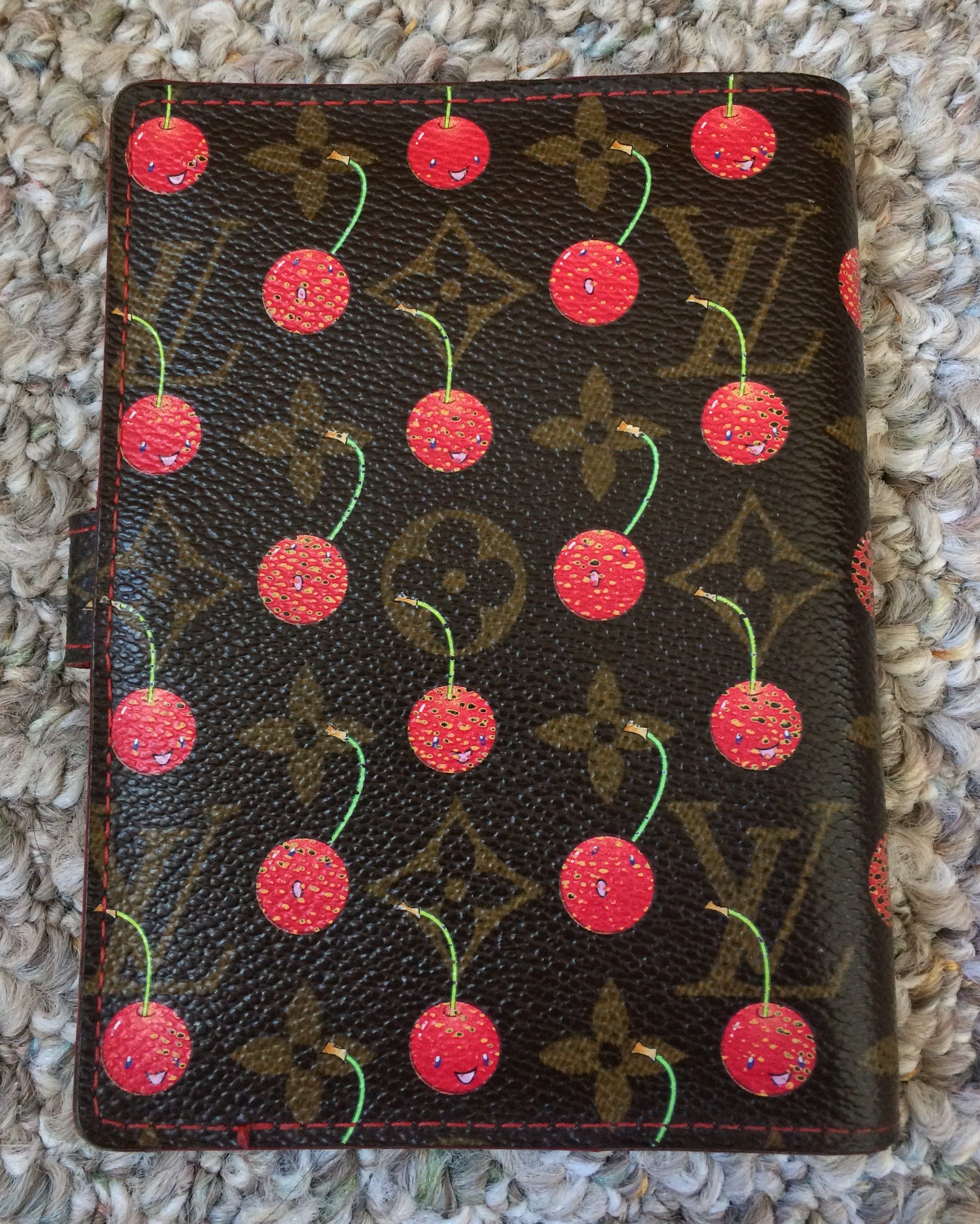 Louis Vuitton × Takashi Murakami S/S 2005 Louis Vuitton x Murakami Cherry Monogram Agenda Size ONE SIZE - 3 Thumbnail