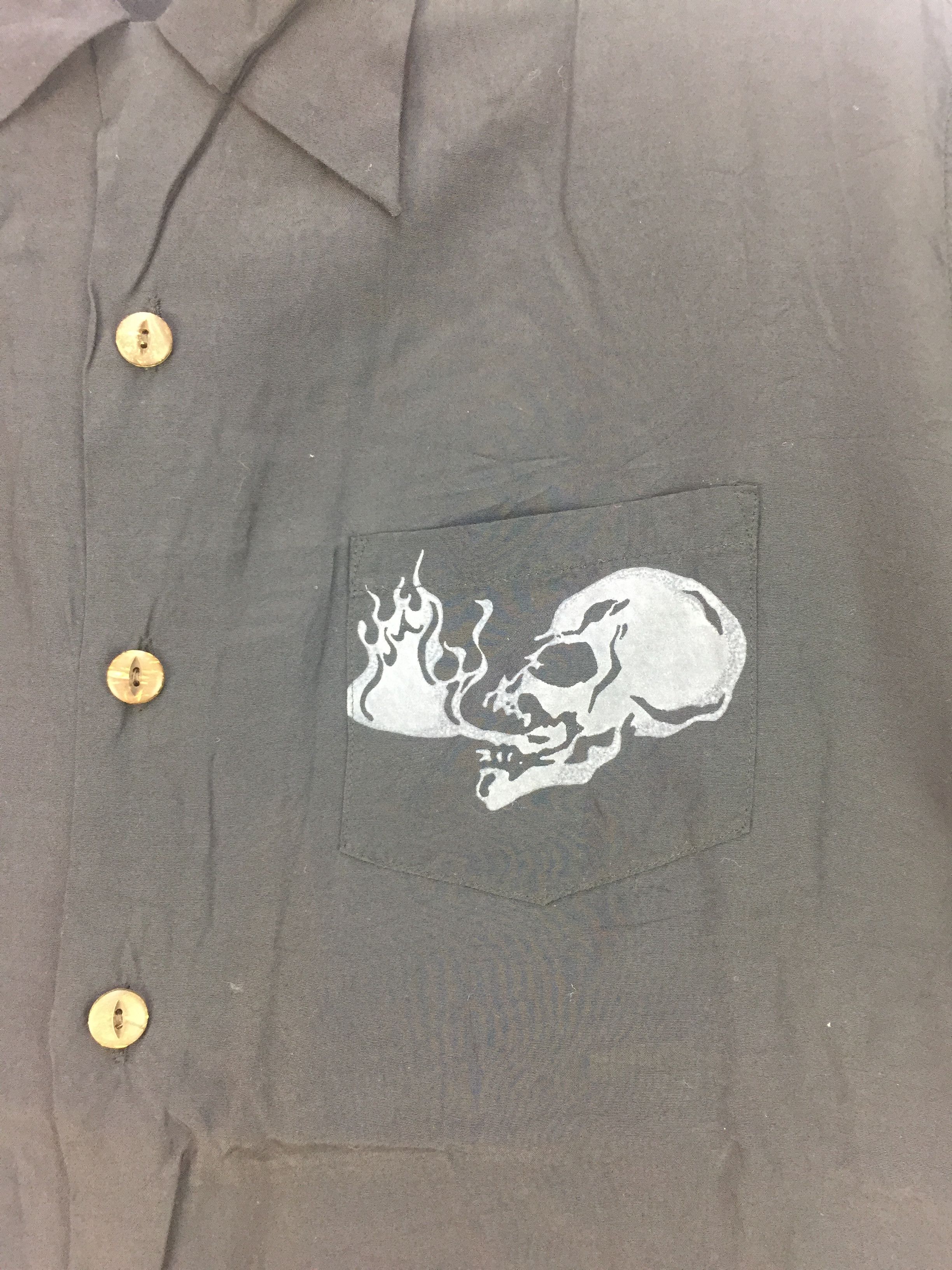 Japanese Brand VINTAGE K MAYER SKULL DESIGN HAWAIIAN RAYON SHIRT Size US L / EU 52-54 / 3 - 3 Thumbnail