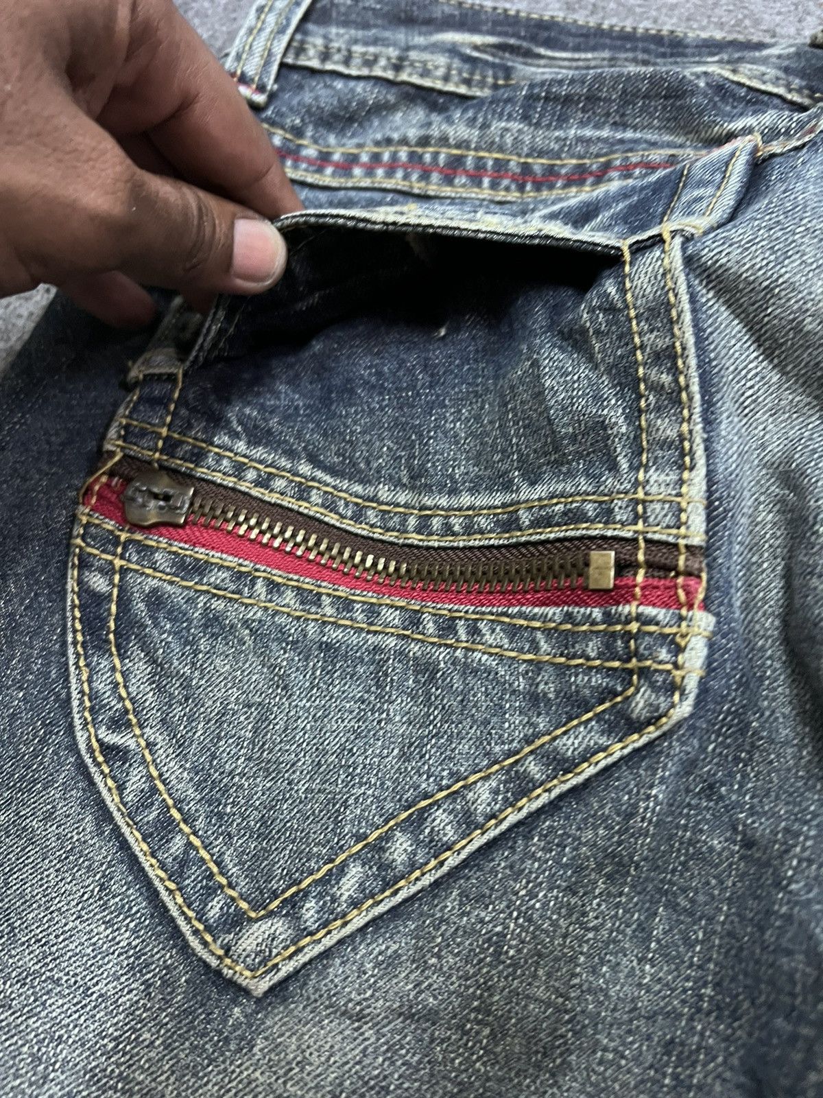 Japanese Brand × Vintage FLARED💥BRIDGE DISTRESSED TWIST DENIM PANTS Size US 31 - 10 Thumbnail