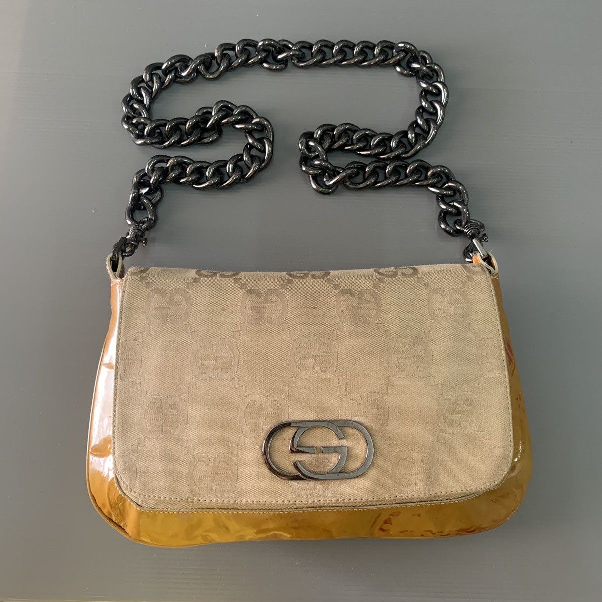 Gucci Gucci Vernis Chain Slingbag Size ONE SIZE - 1 Thumbnail