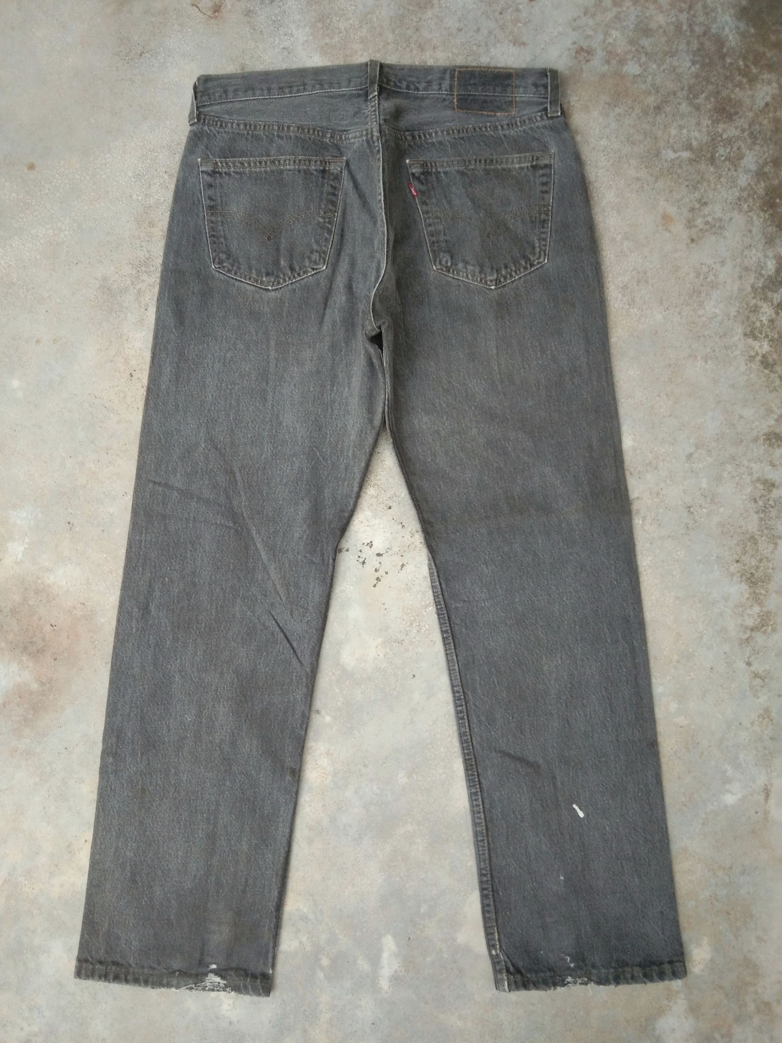 Levi's × Vintage 90s Vintage Levis 501 Made In USA Distressed Jeans 33x30 Size US 33 - 2 Thumbnail