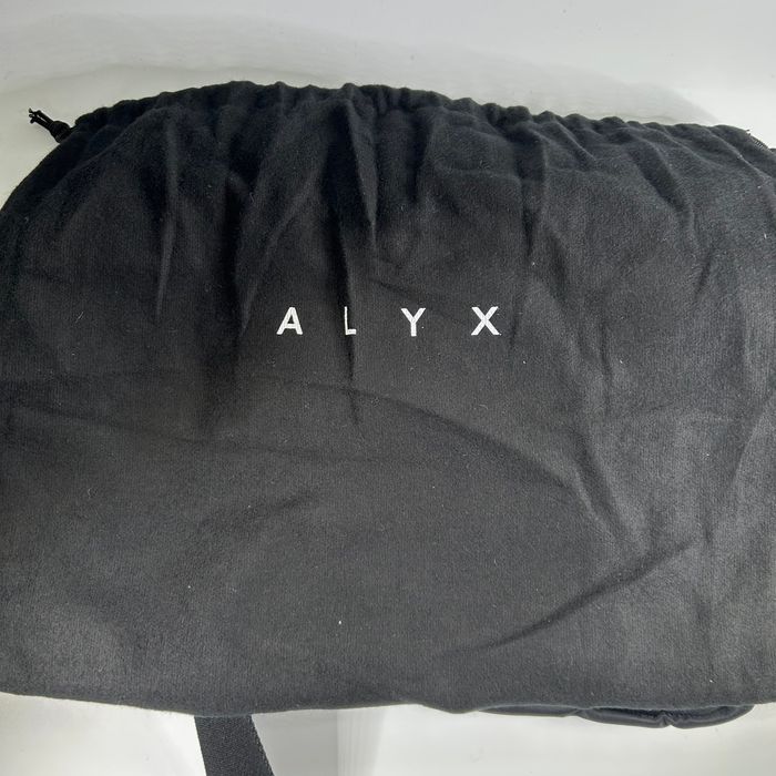 Alyx New Alyx Chest Rig Bag Black/White | Grailed