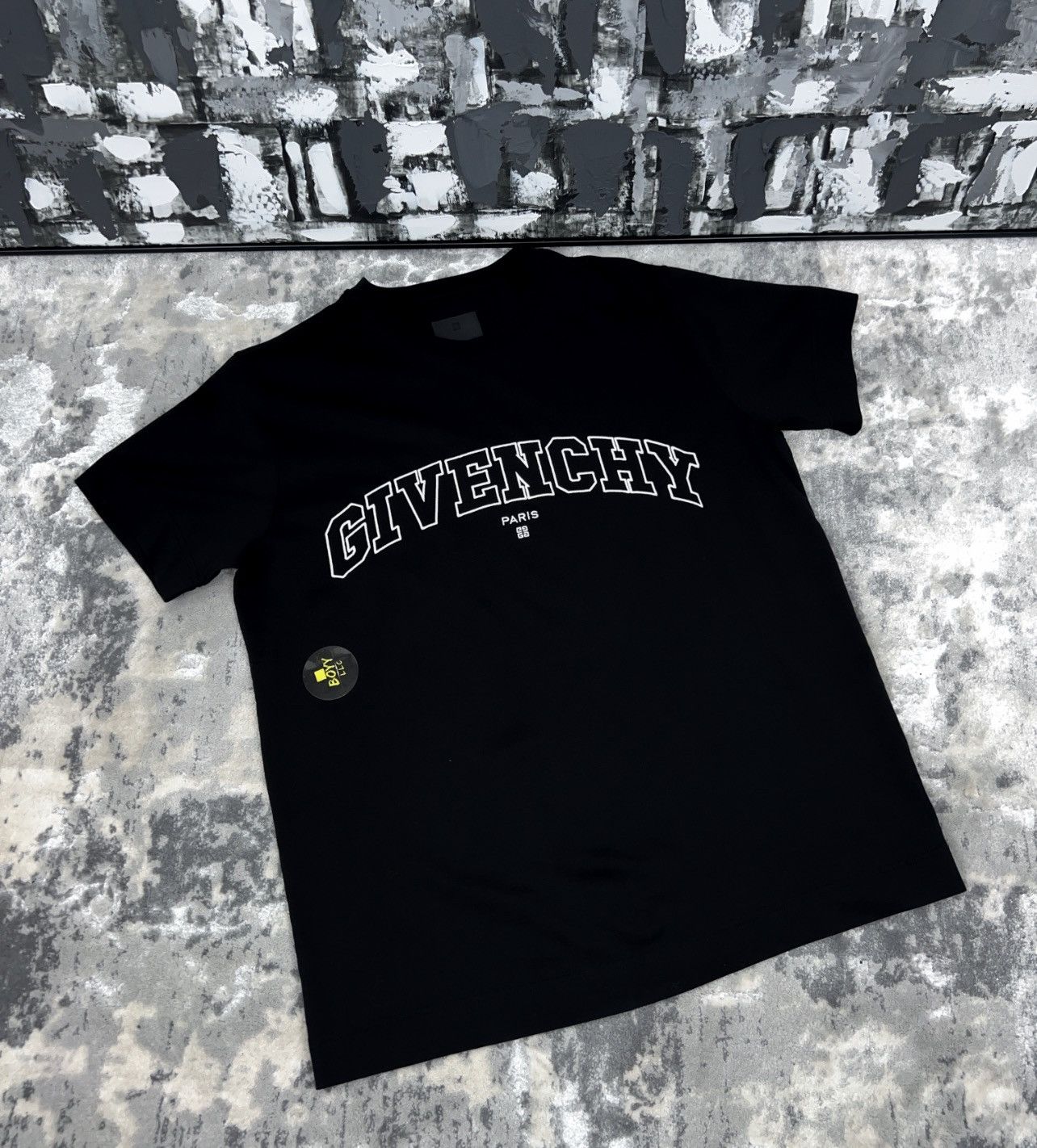 Givenchy Givenchy logo t shirt Size US M / EU 48-50 / 2 - 1 Thumbnail