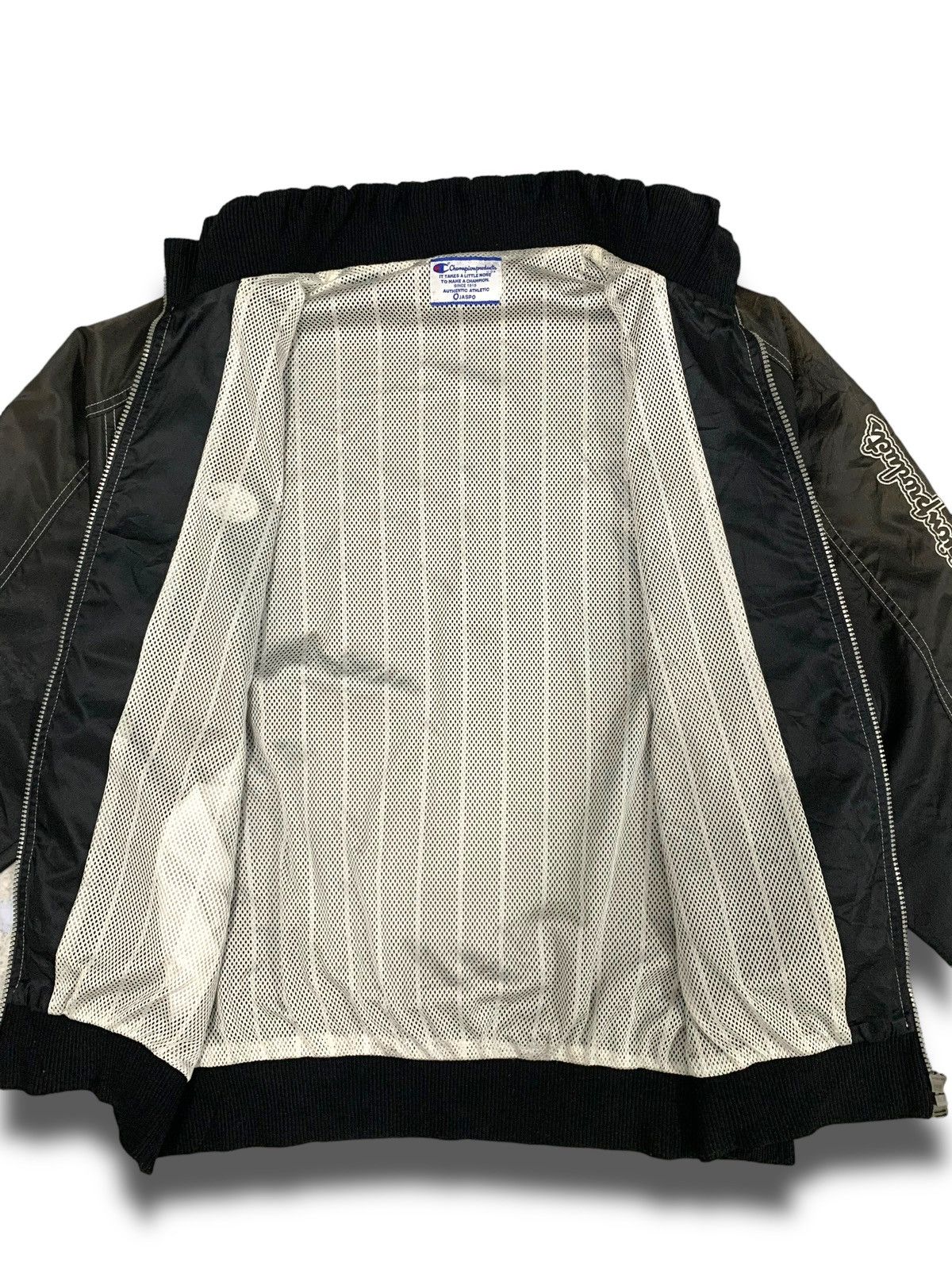 Champion Vintage 90s SUNFADED Champion Bomber Nylon Size US M / EU 48-50 / 2 - 5 Thumbnail