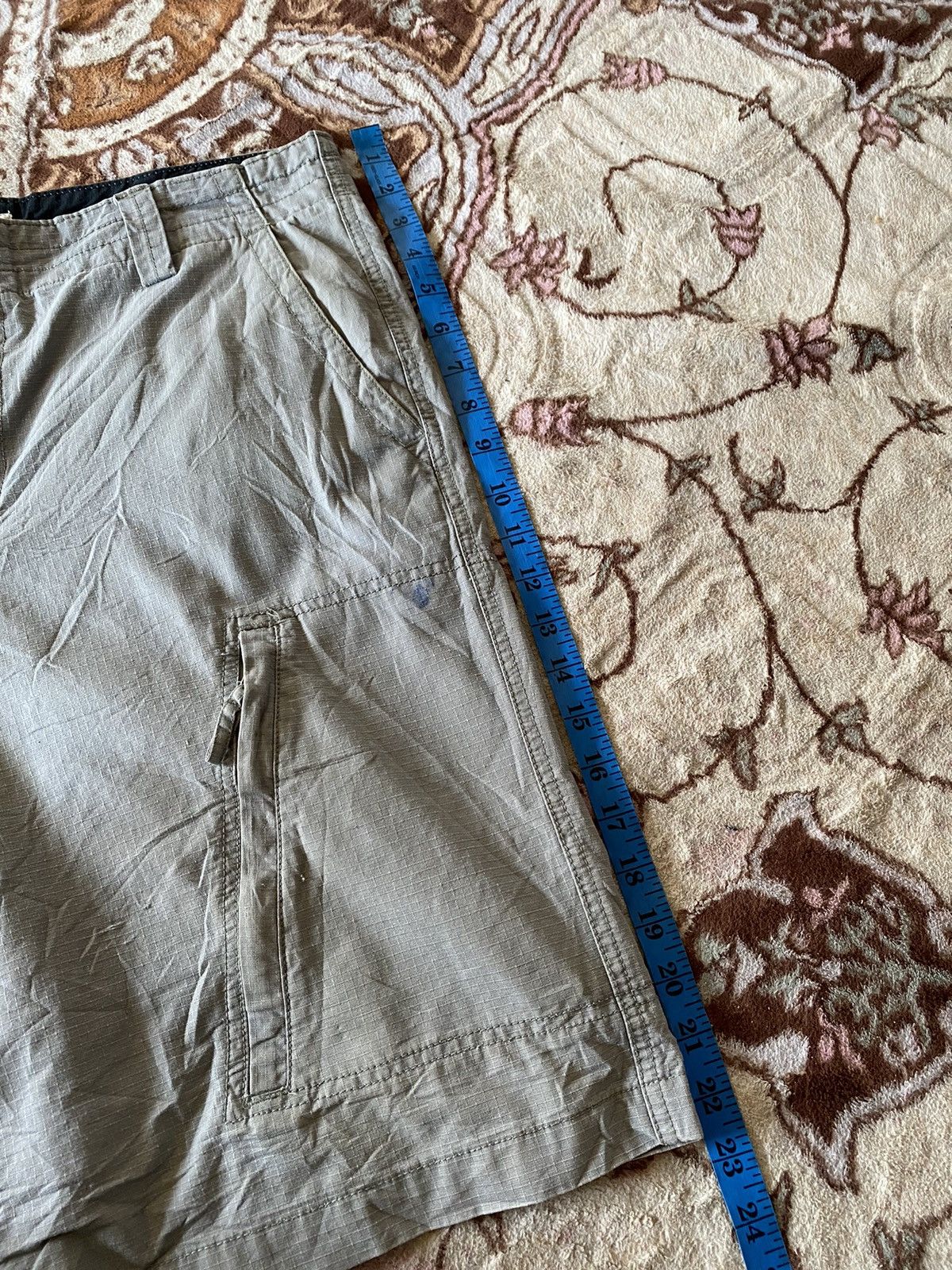 High Sierra Distressed High Sierra Shotpant Zipper TALON Rare Size US 35 - 15 Thumbnail