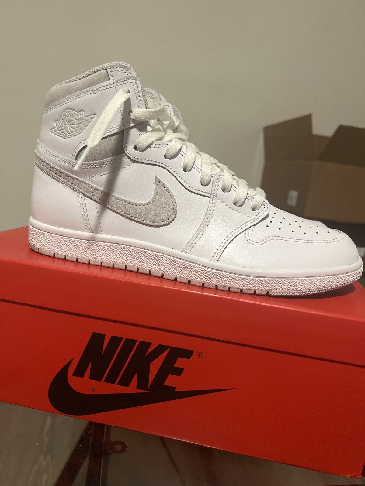 Jordan Brand × Nike Jordan 1 Neutral Grey 85 Size US 10.5 / EU 43-44 - 3 Thumbnail