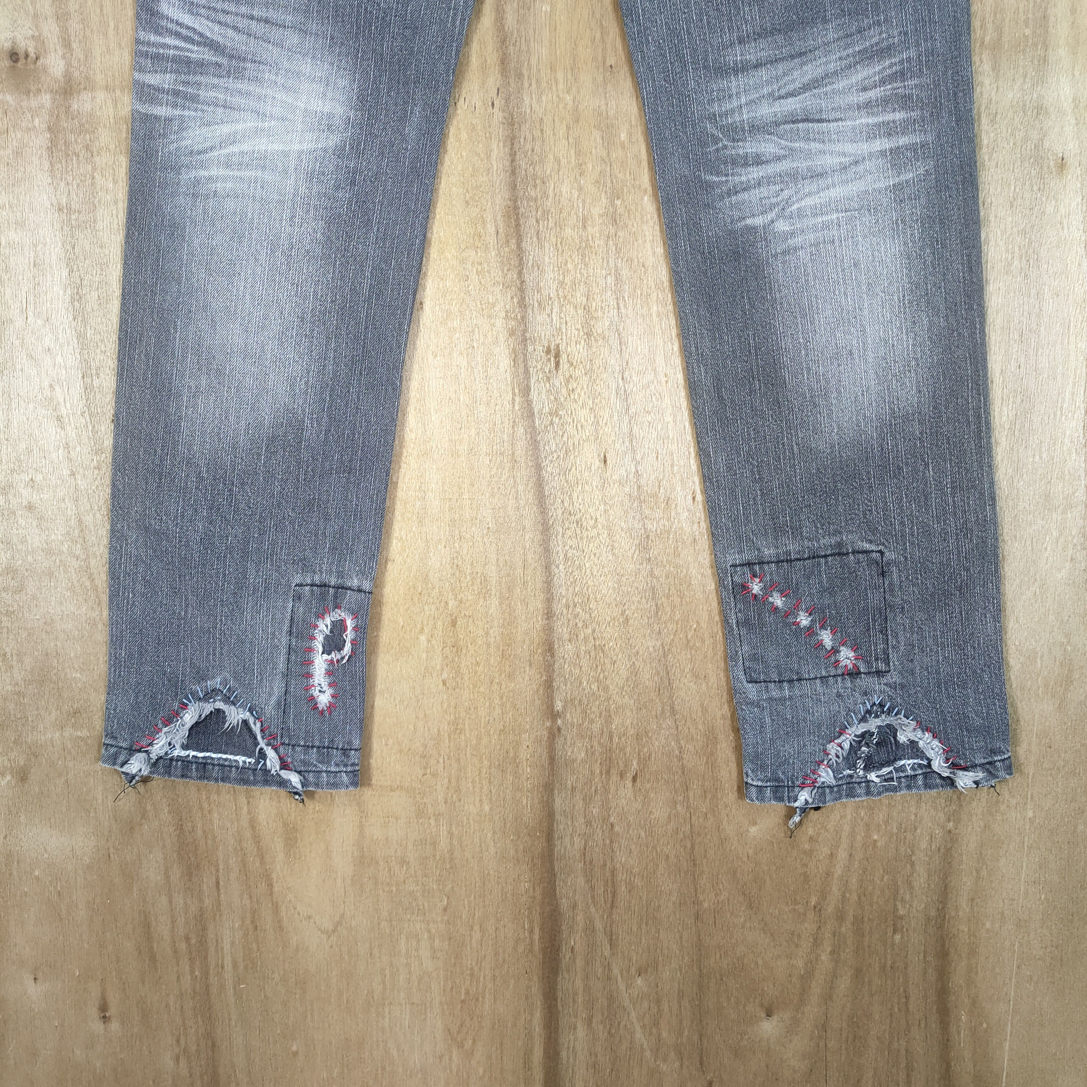 Black Label VINTAGE JURY BLACK SHAHIKO BORO FADED RIPPED JEANS PANTS Size US 34 / EU 50 - 10 Thumbnail