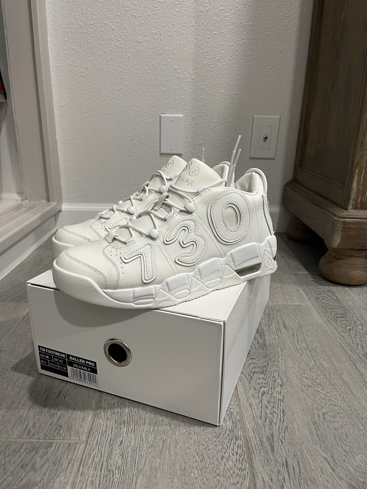 Asspizza 730 Baller Pro Milk Asspizza Size US 10 / EU 43 - 2 Thumbnail