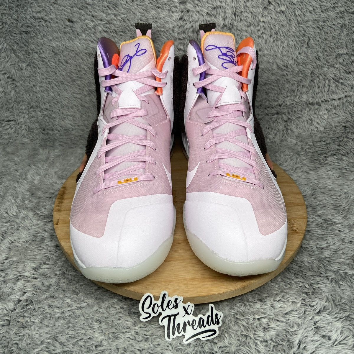 Nike Nike Lebron 9 IX Regal Pink Velvet Brown Men Size 12 Size US 12 / EU 45 - 4 Thumbnail