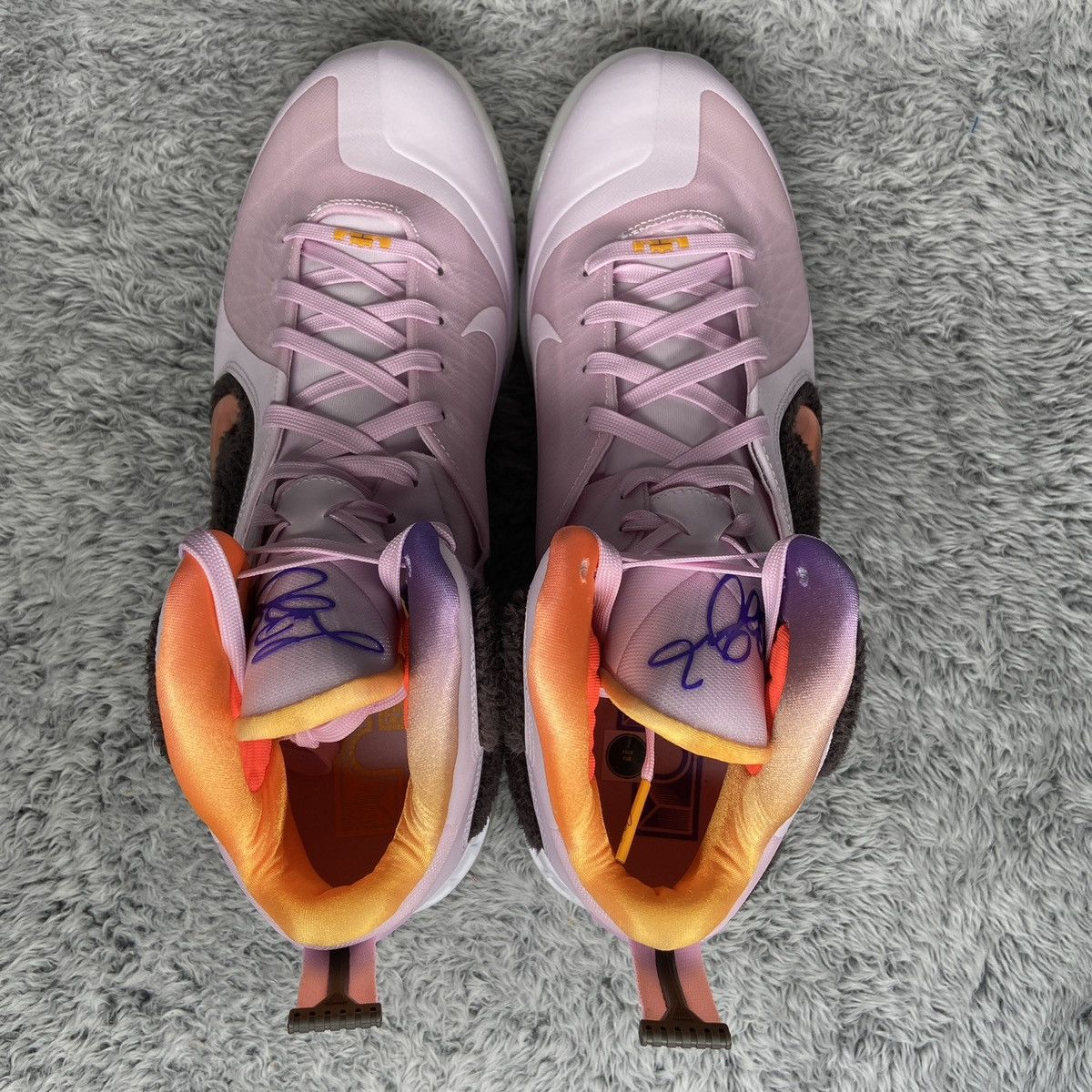 Nike Nike Lebron 9 IX Regal Pink Velvet Brown Men Size 12 Size US 12 / EU 45 - 7 Thumbnail