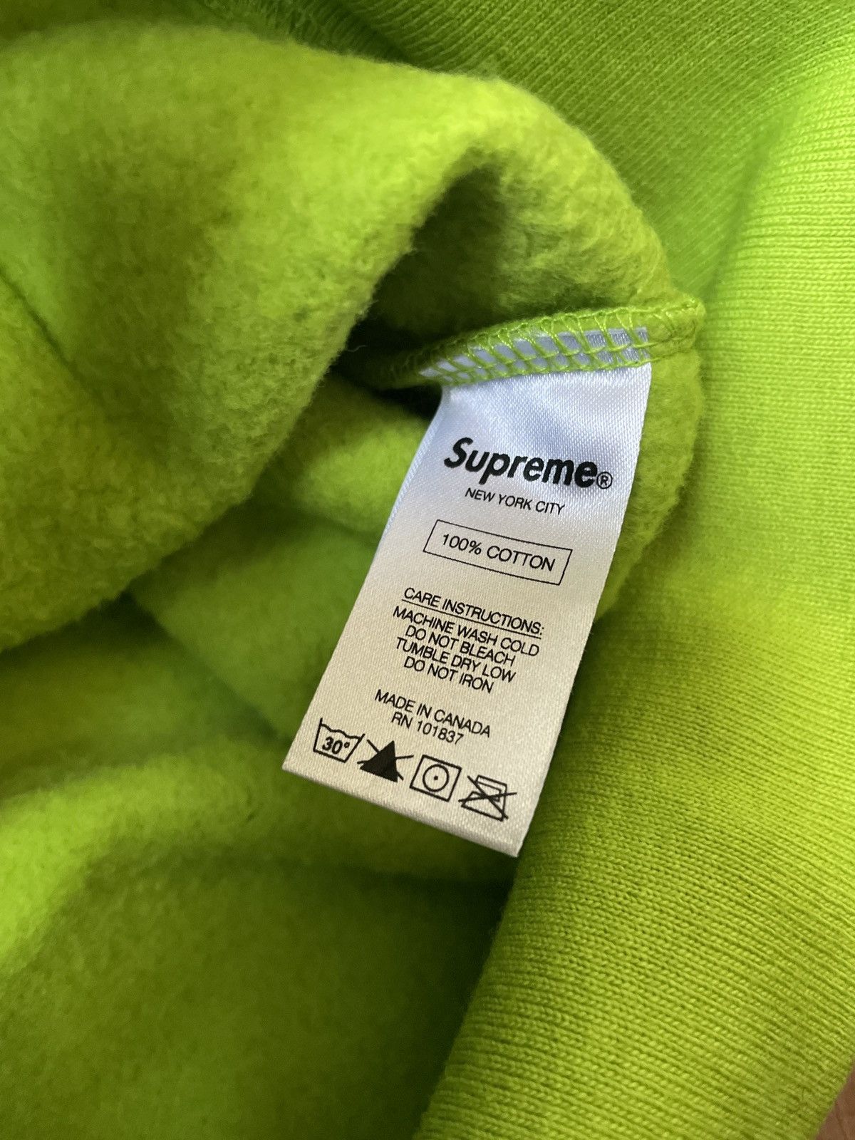 Supreme DSWT Supreme x Akira Syringe Green Zip Hoodie Size US M / EU 48-50 / 2 - 4 Thumbnail