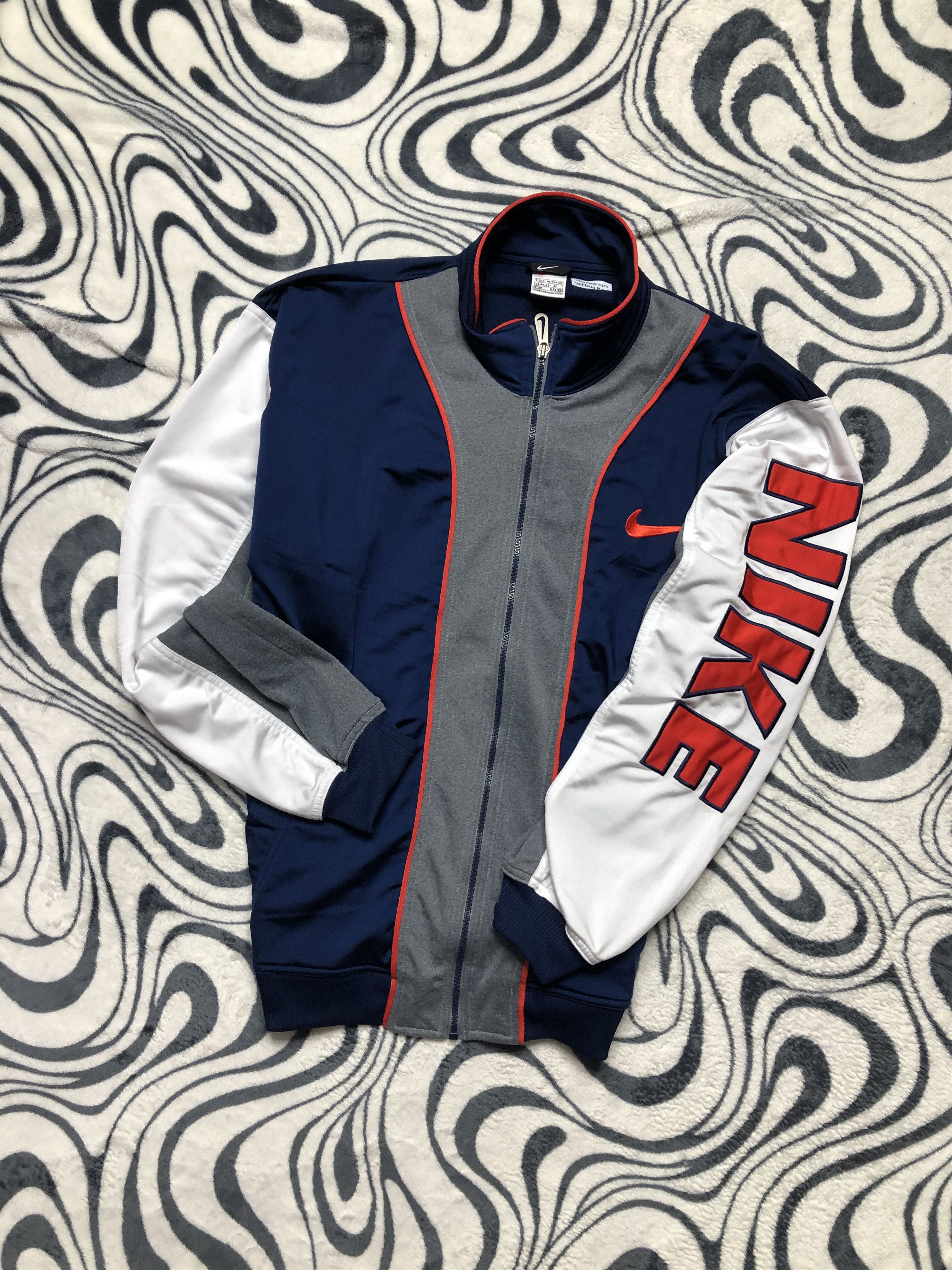 Nike Nike Vintage Mens Track Top Jacket Size US XL / EU 56 / 4 - 1 Thumbnail