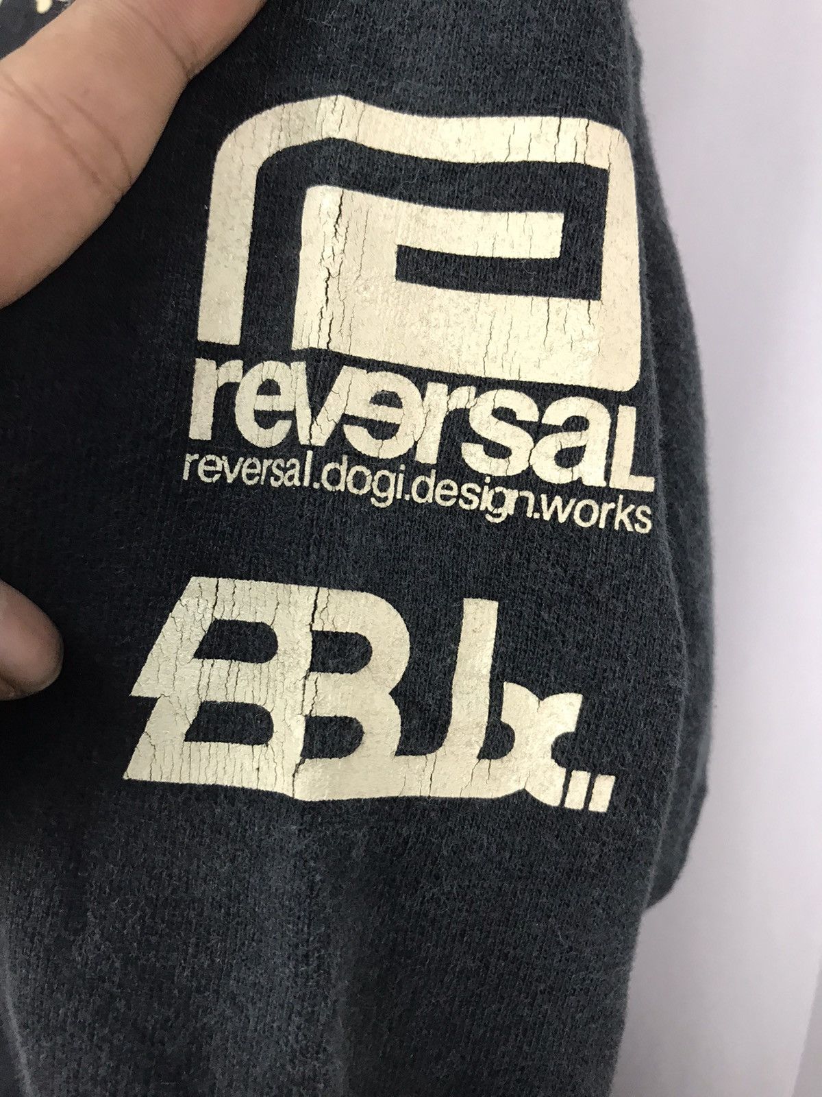 Japanese Brand Reversal printed distressed hoodie pullover Size US M / EU 48-50 / 2 - 5 Thumbnail