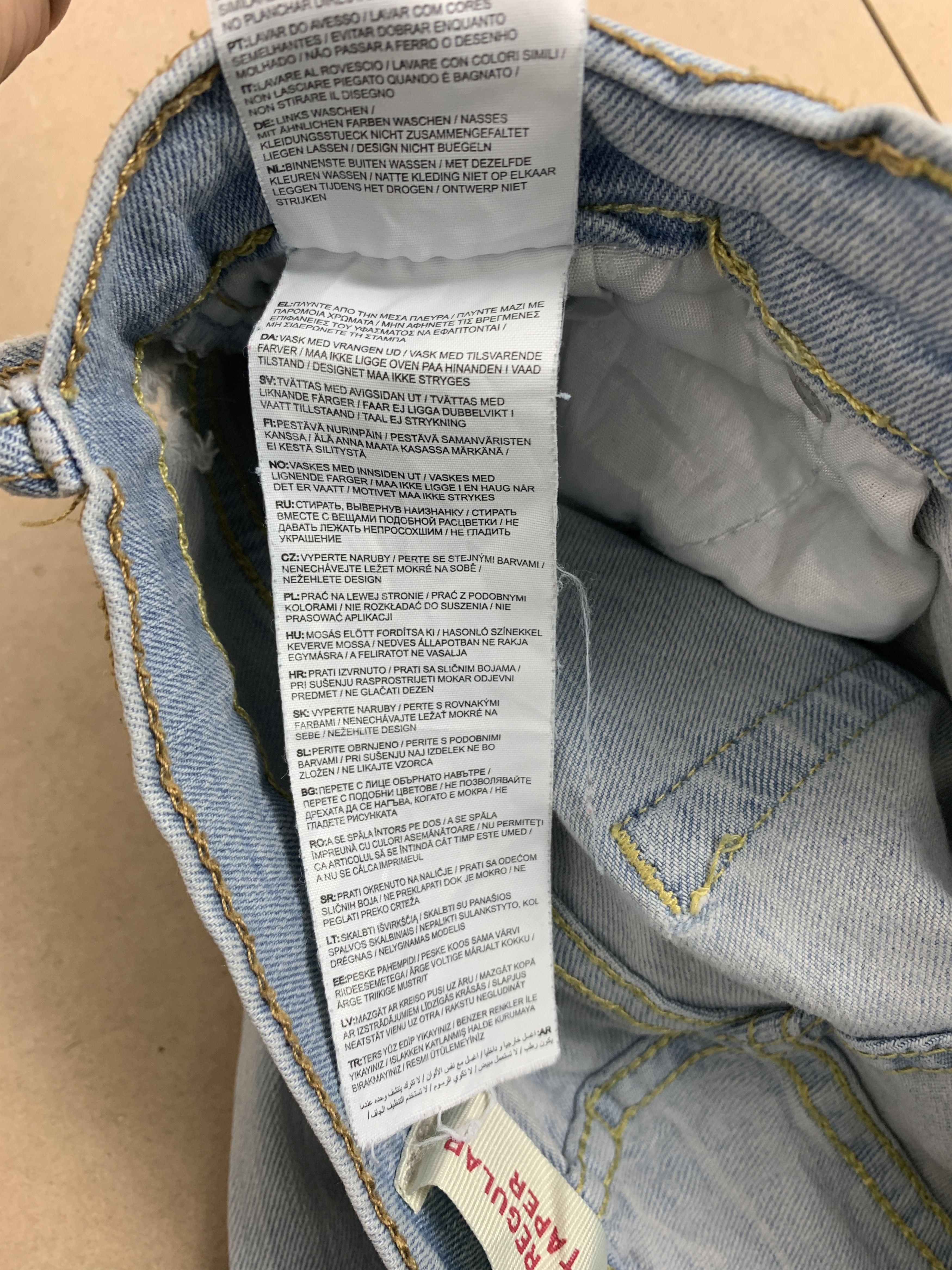 Levi's Vintage LEVI'S 502 Regular Taper Light Wash Blue Jeans P0160 Size 24" / US 00 / IT 34 - 14 Thumbnail