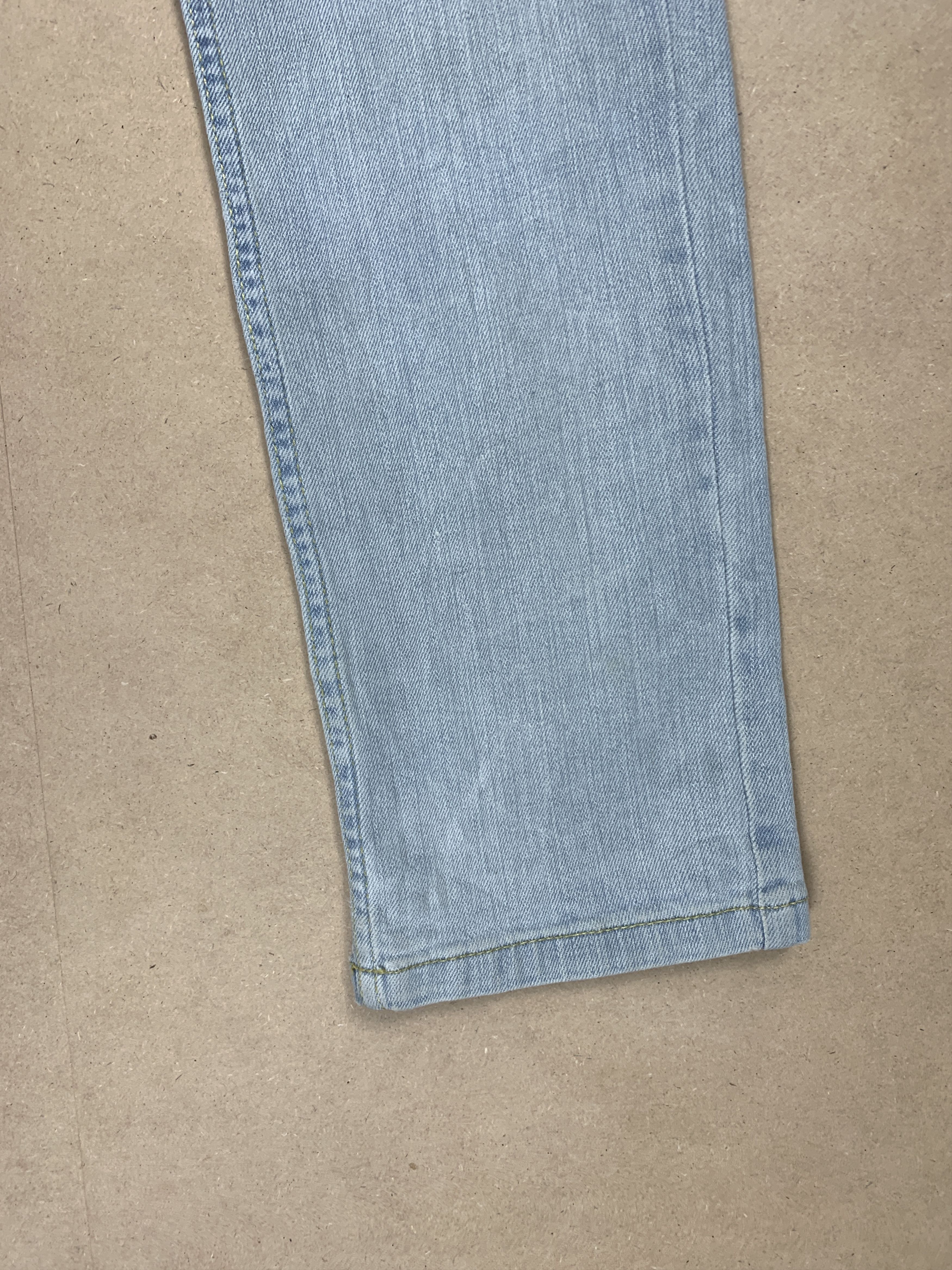 Levi's Vintage LEVI'S 502 Regular Taper Light Wash Blue Jeans P0160 Size 24" / US 00 / IT 34 - 4 Thumbnail